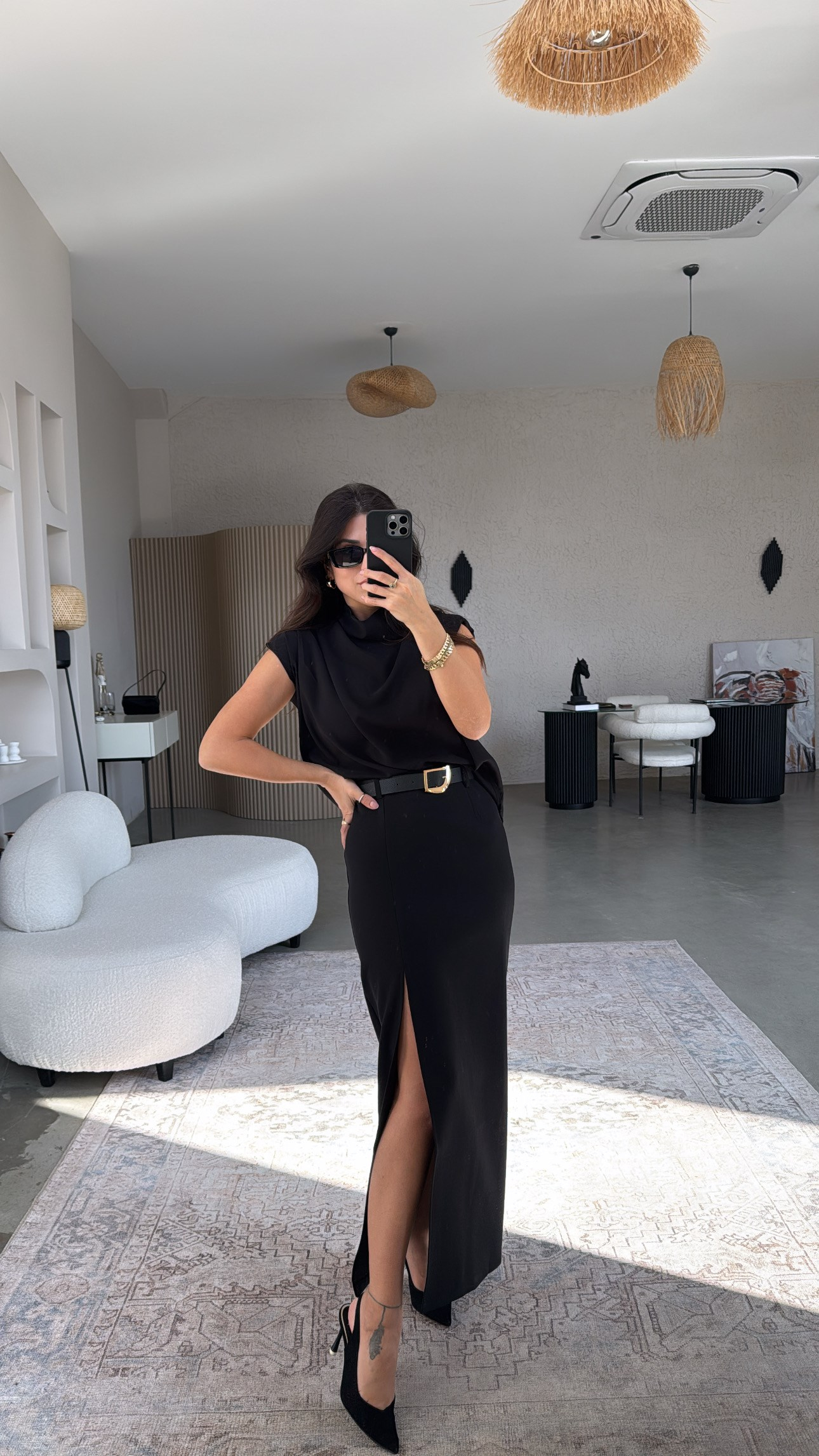 Siyah Maxi Yırtmaç Detaylı Cool Kemerli Premium Etek