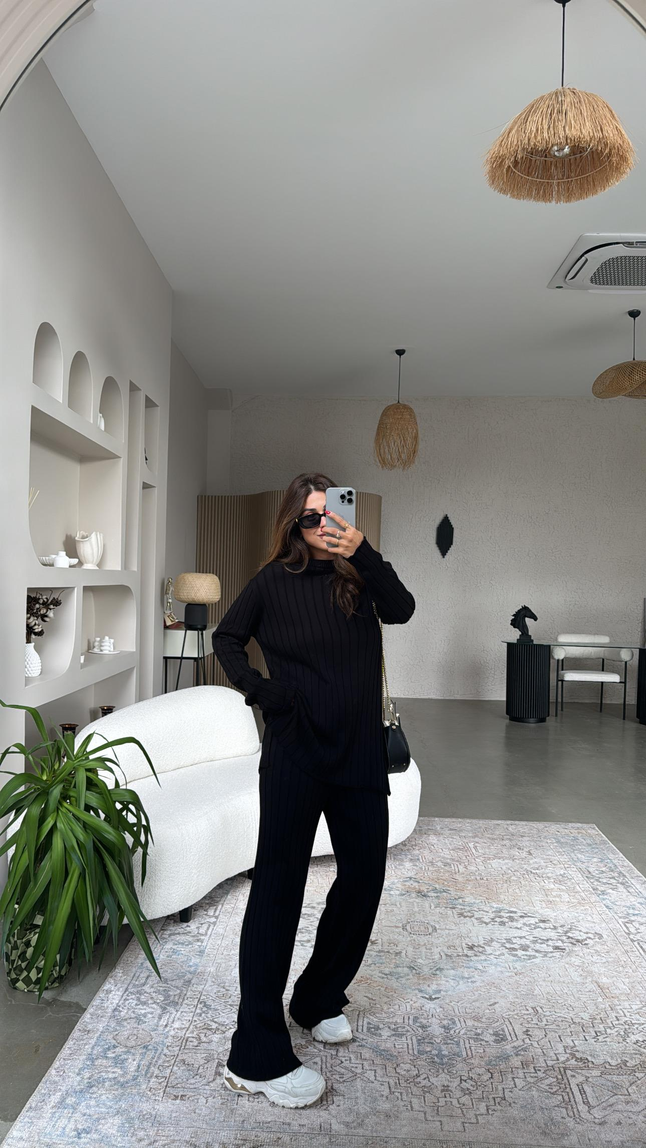 Siyah Mssmo Triko Takım