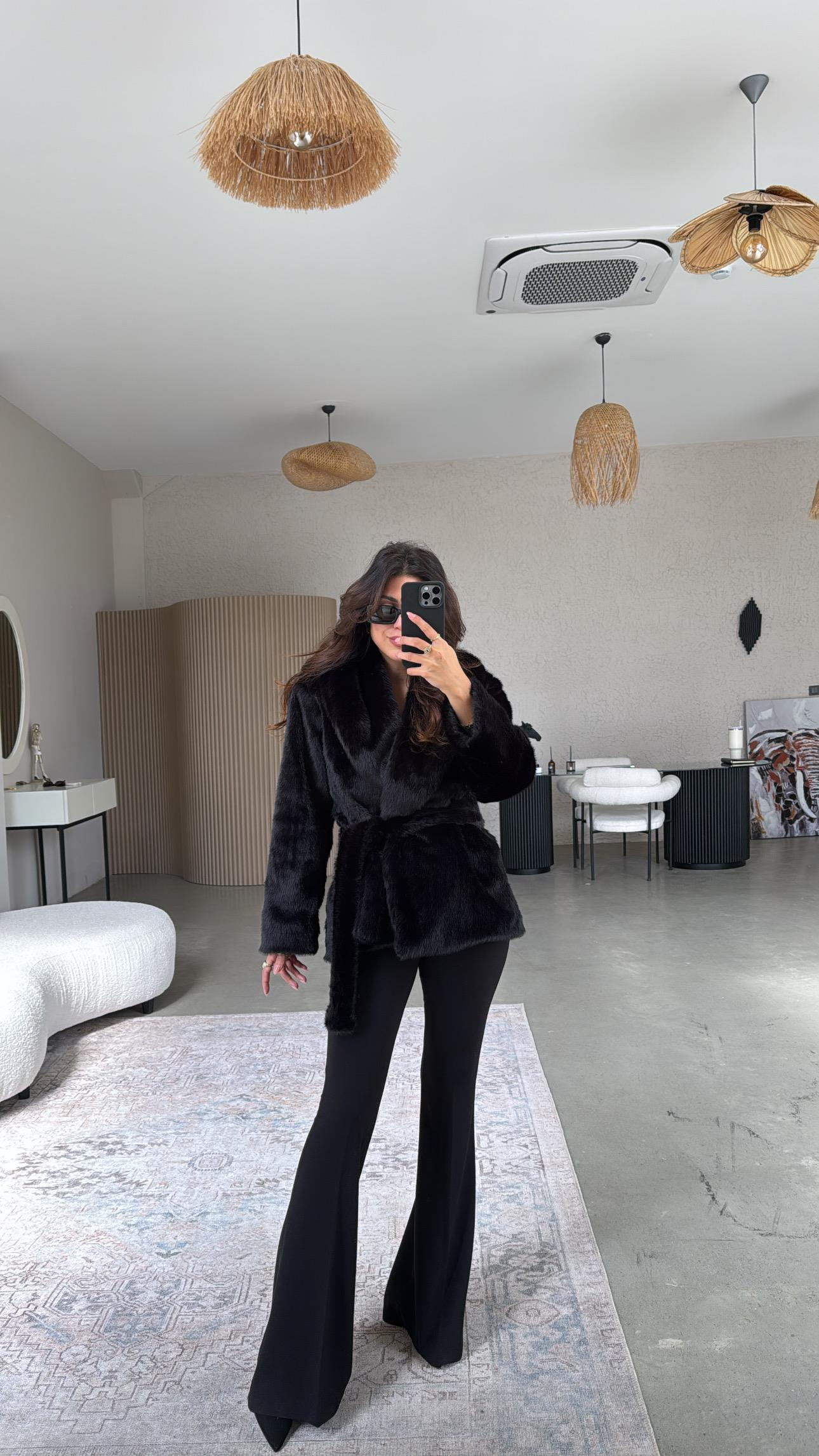 Siyah Premium Seri Kürk