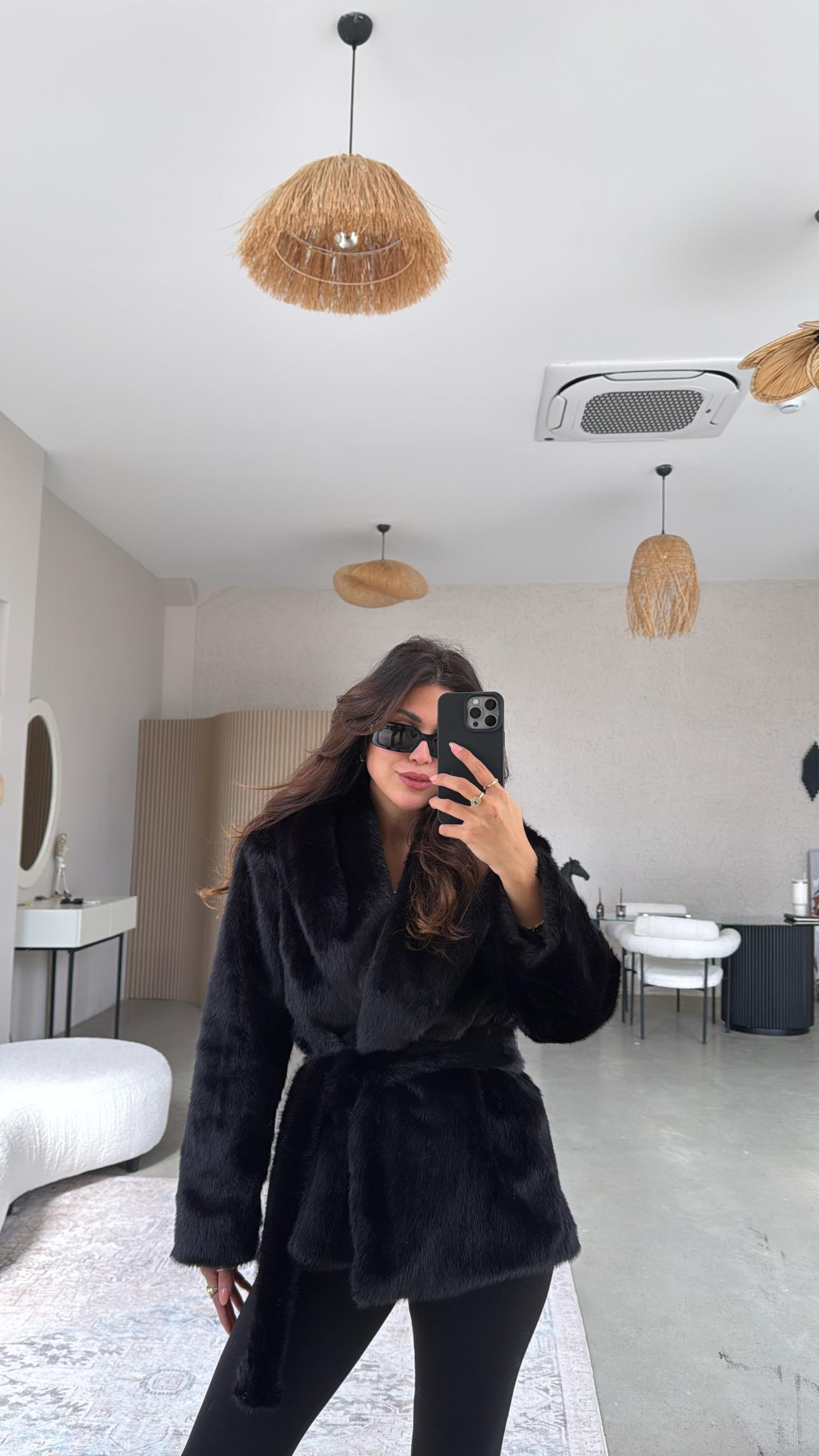 Siyah Premium Seri Kürk