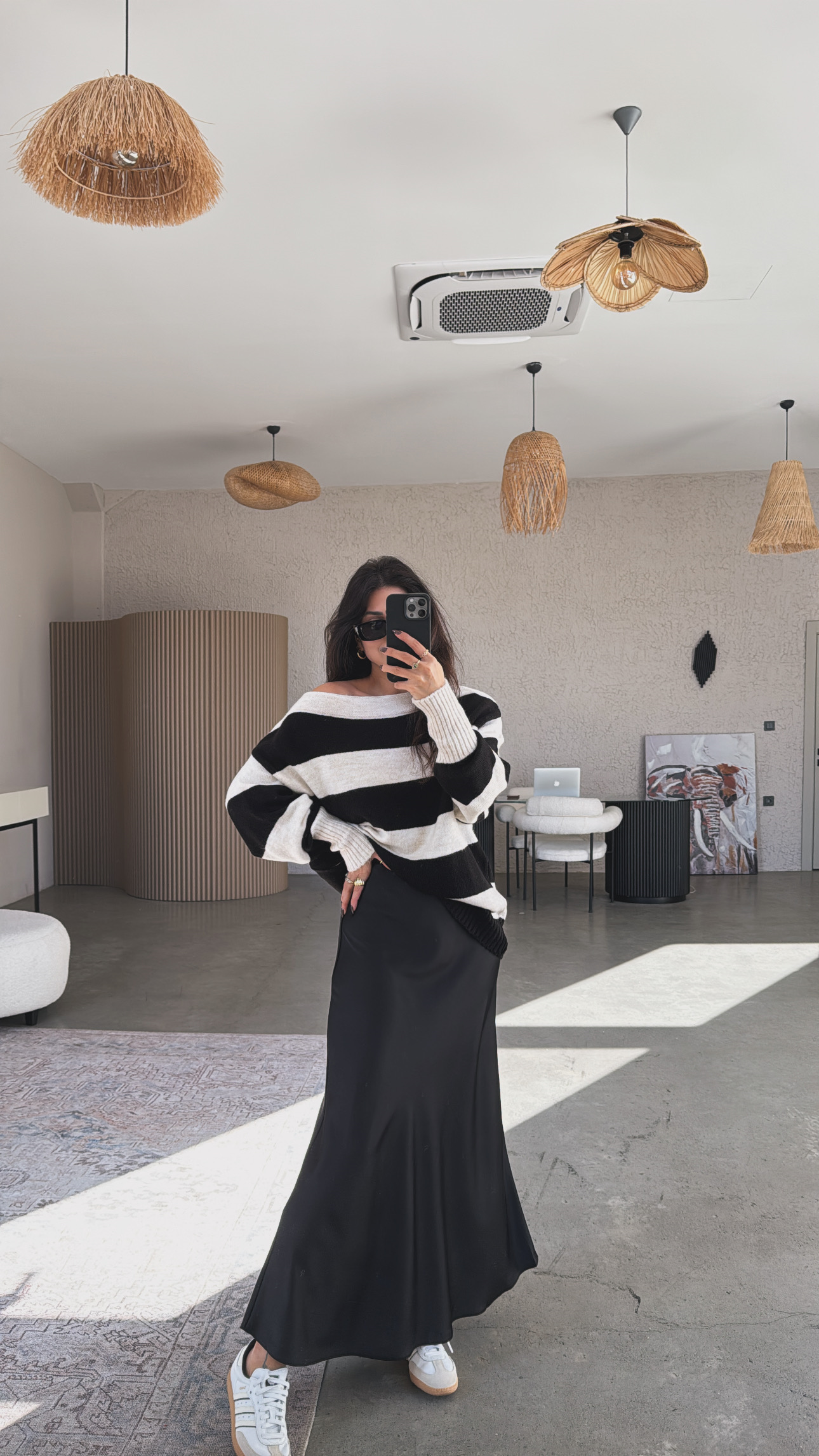 Siyah Saten Maxi Etek