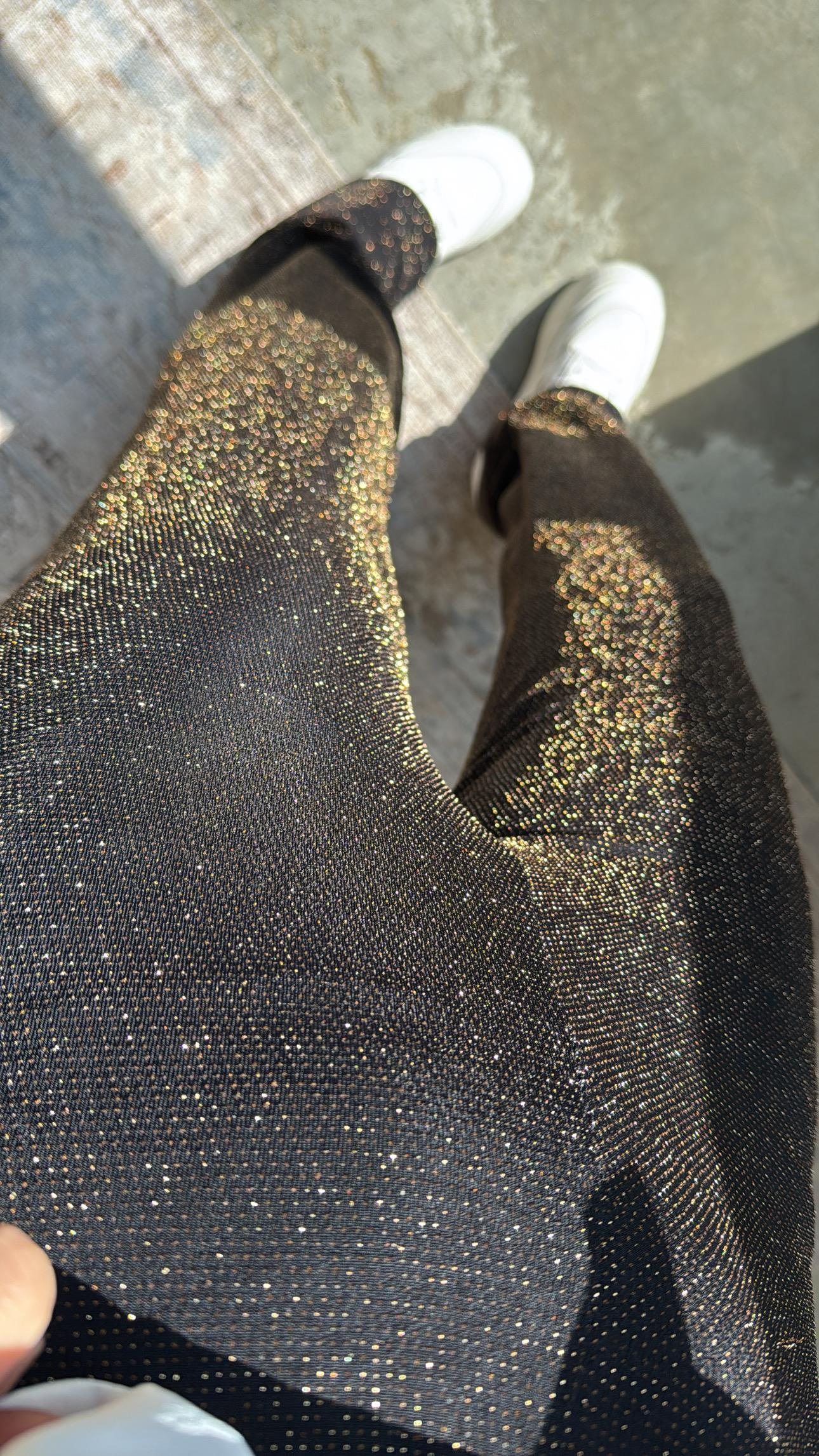 Siyah Şort Astarlı Gold Simli Pantolon