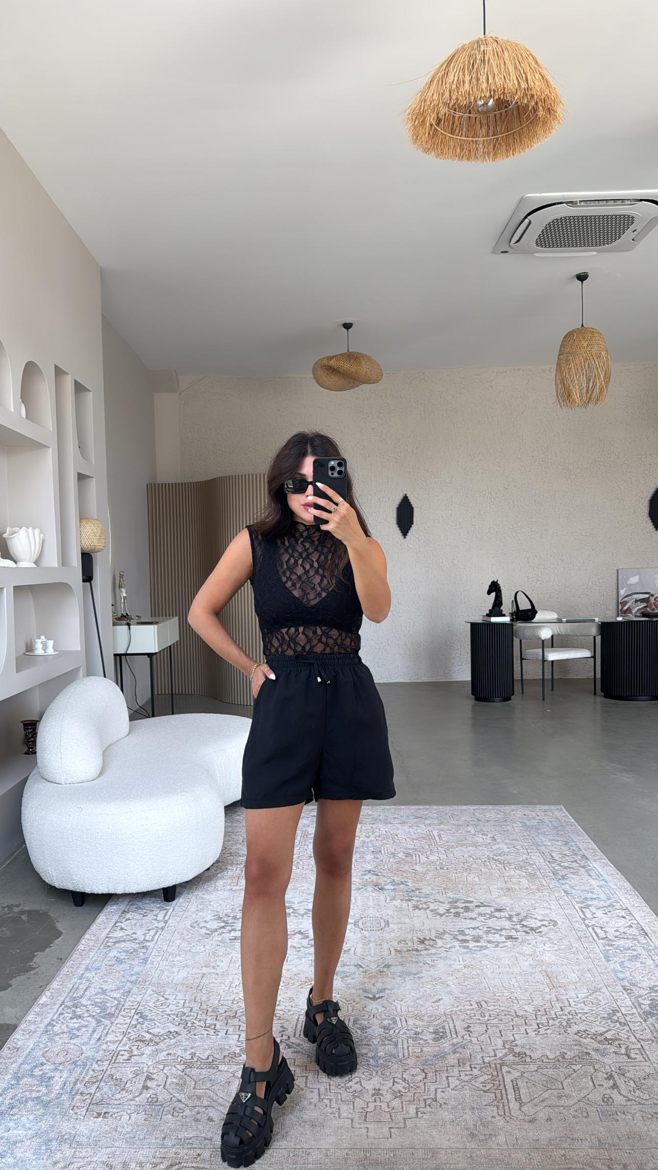 Siyah Tensel Basic Şort