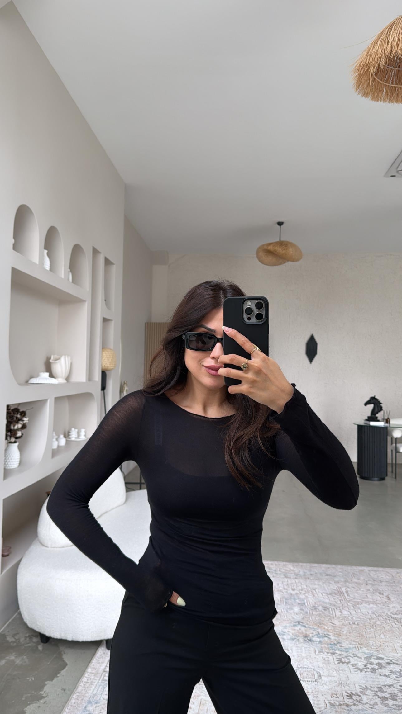 Siyah Transparan Bluz