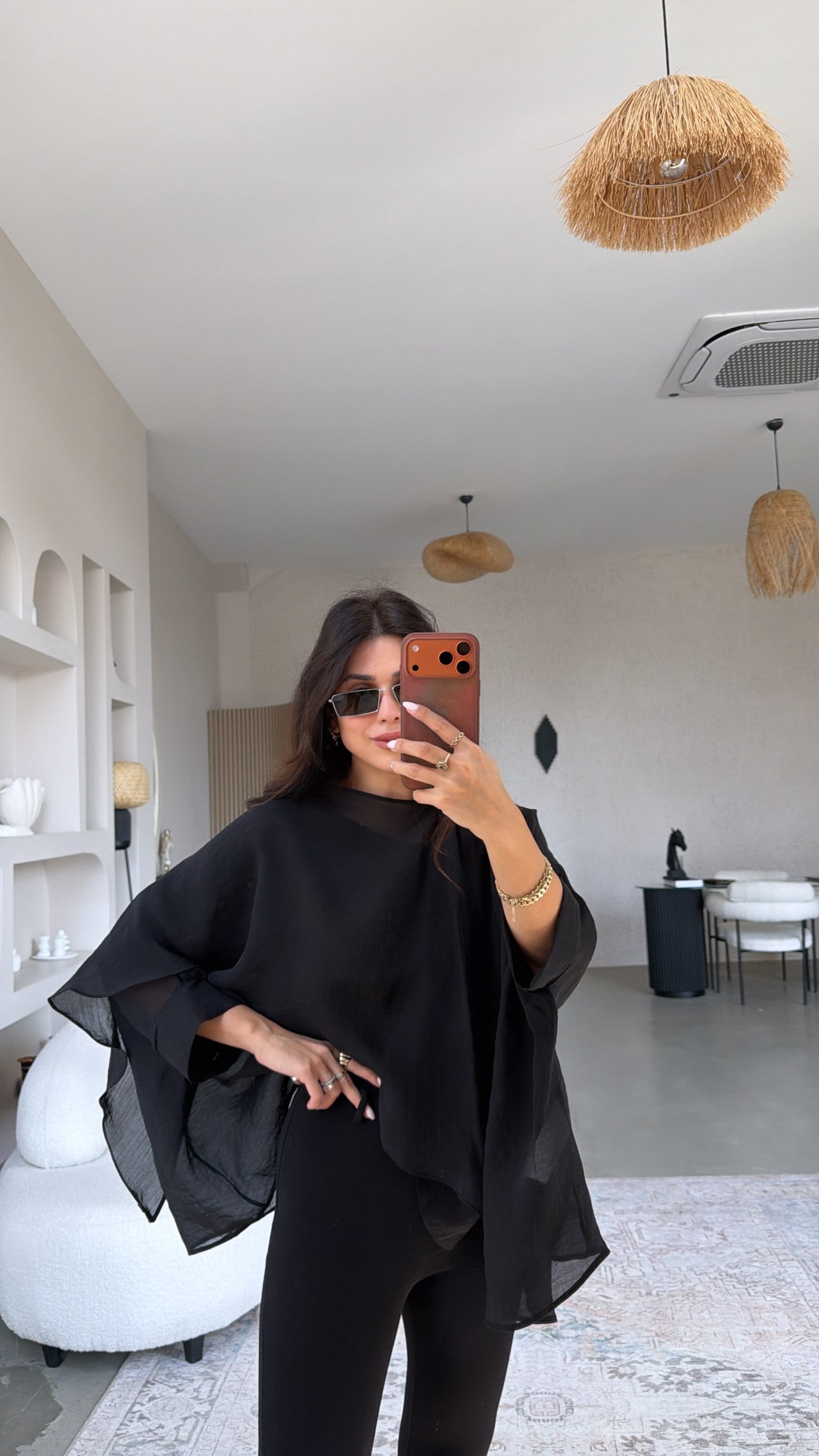 Siyah Transparan Pelerin