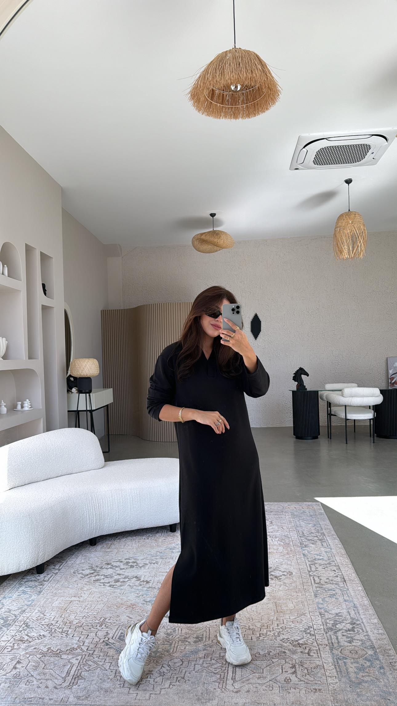 Siyah Yakalı Modal Elbise