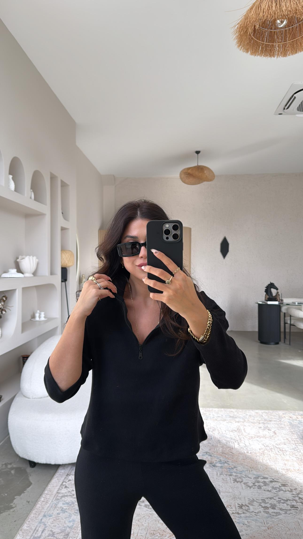 Siyah Yarım Fermuarlı Fitilli Basic Takım