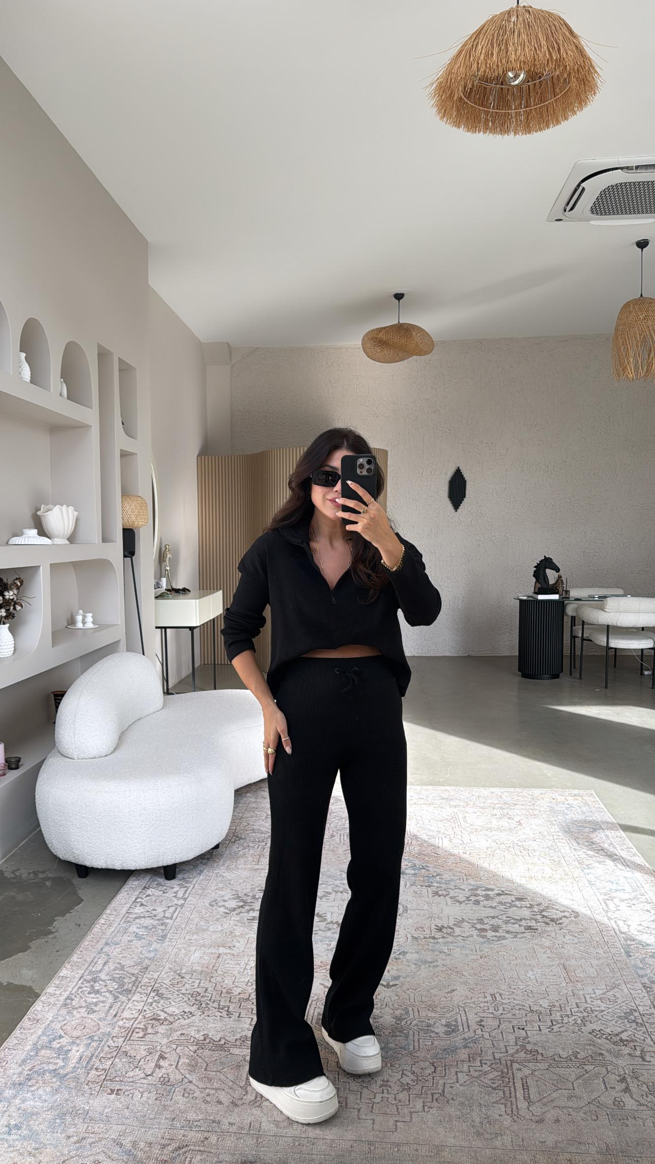 Siyah Yarım Fermuarlı Fitilli Basic Takım