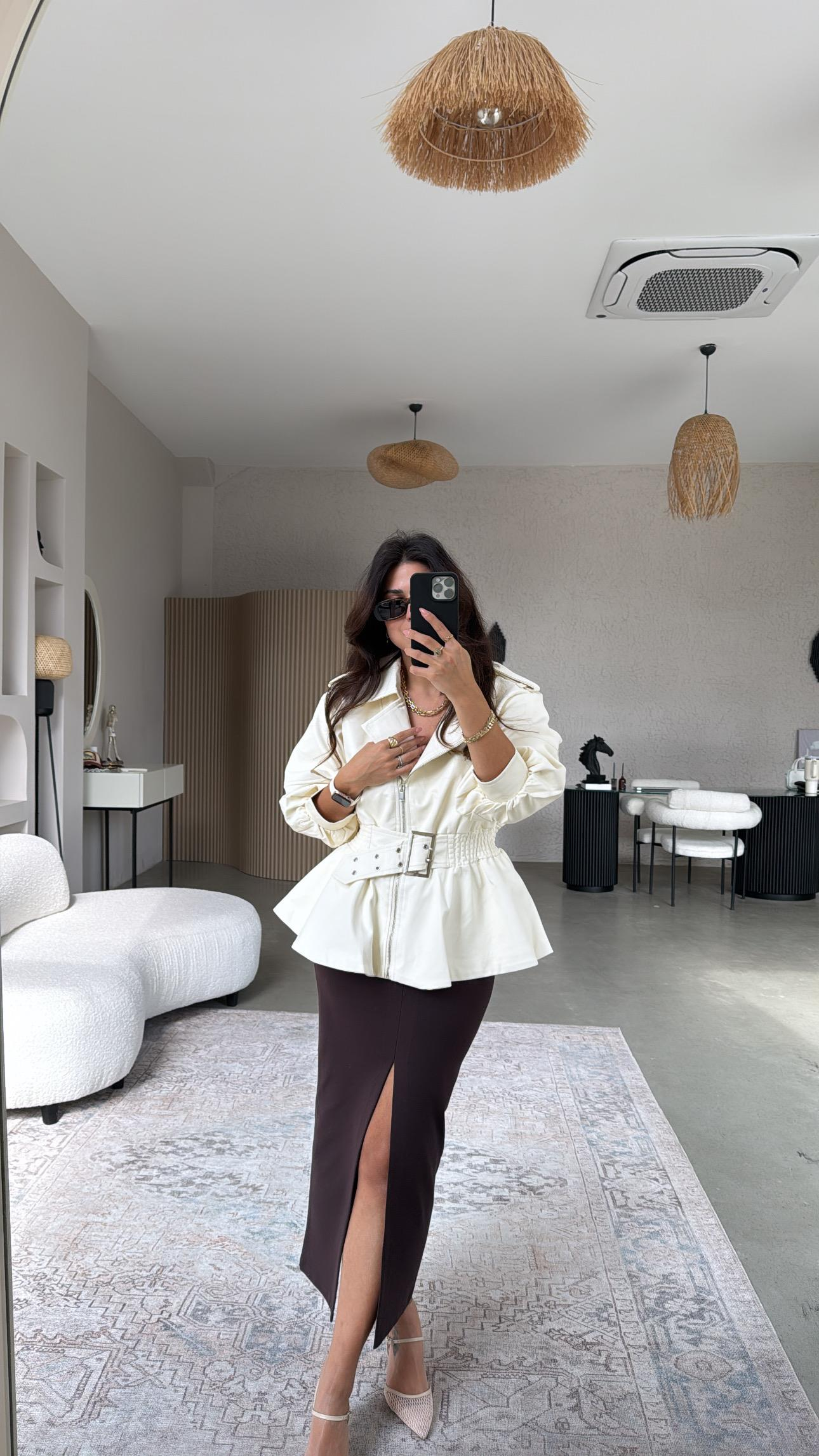 Vanilya Premium Volanlı Kemerli Deri Ceket