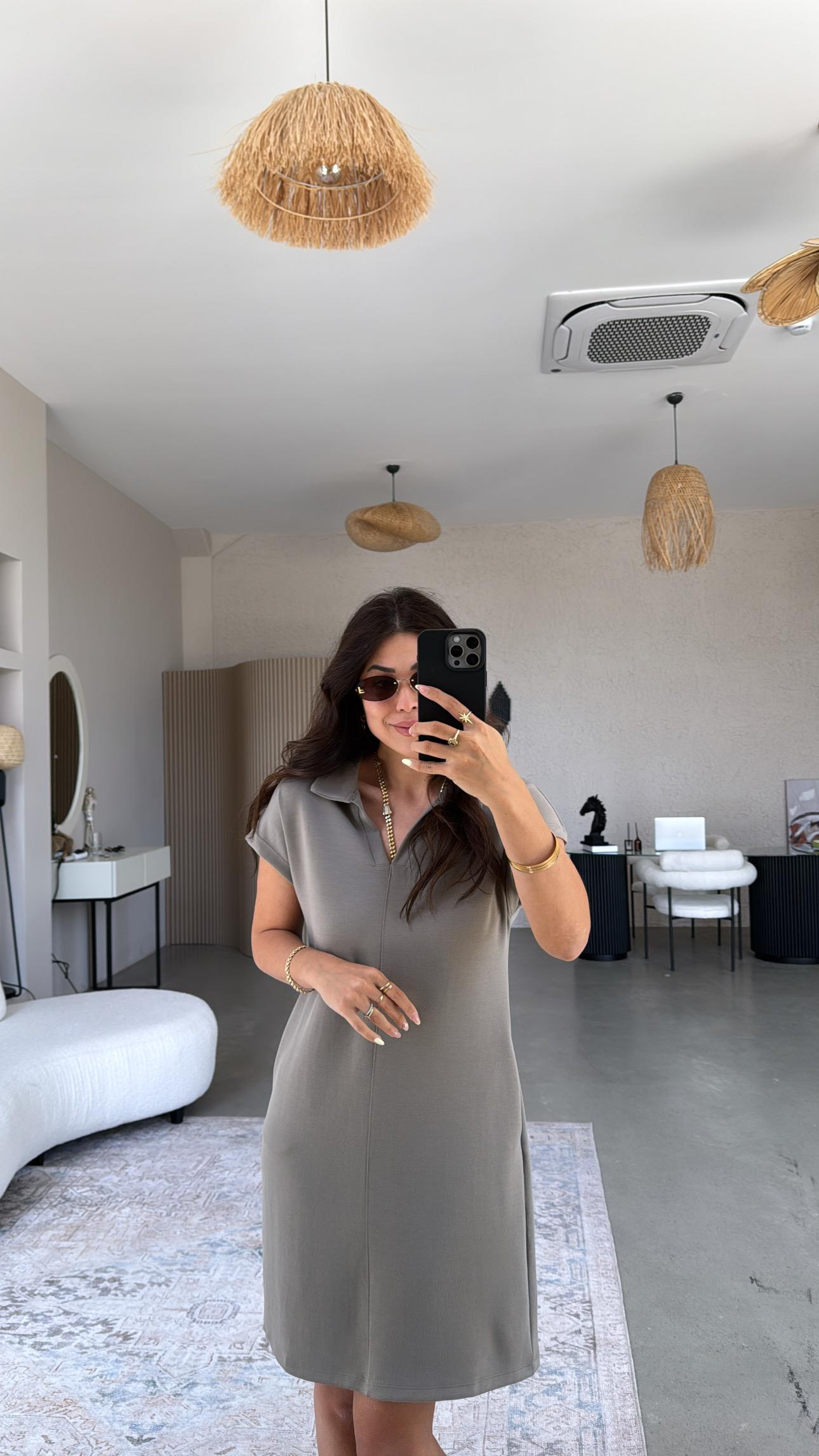 Vizon Polo Yaka Çımalı Elbise