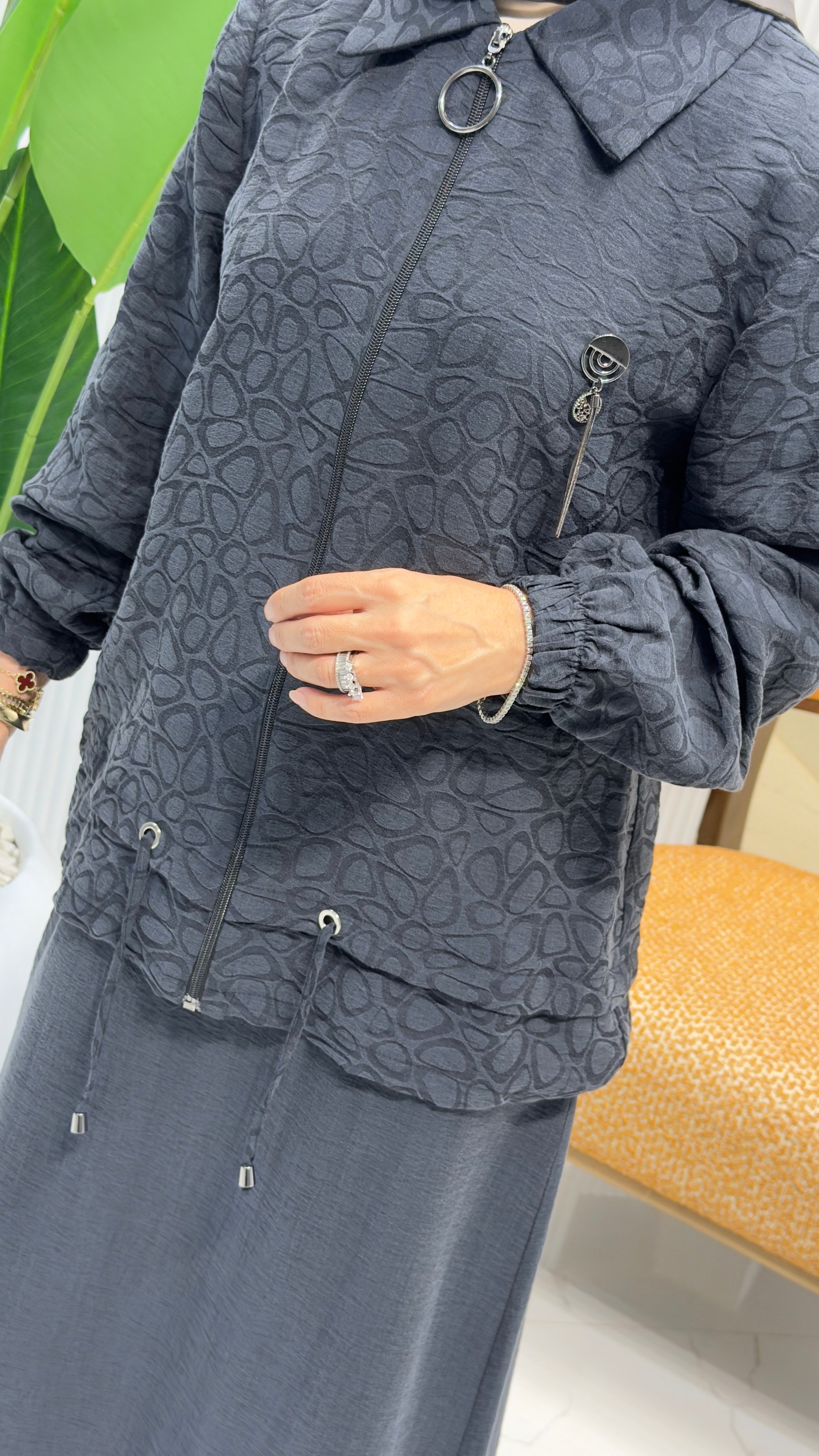 AKSESUAR DETAYLI TAKIM SİYAH 6294