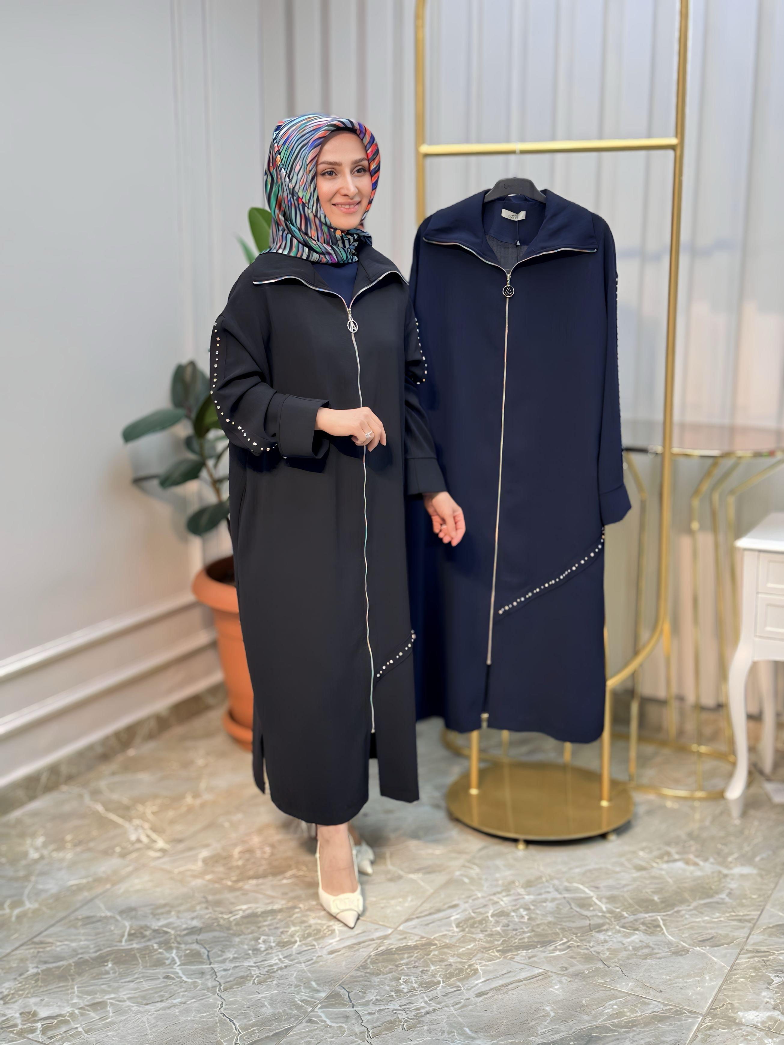 ARMİNE KOL TAŞ DETAYLI GİYÇIK - 25YT503