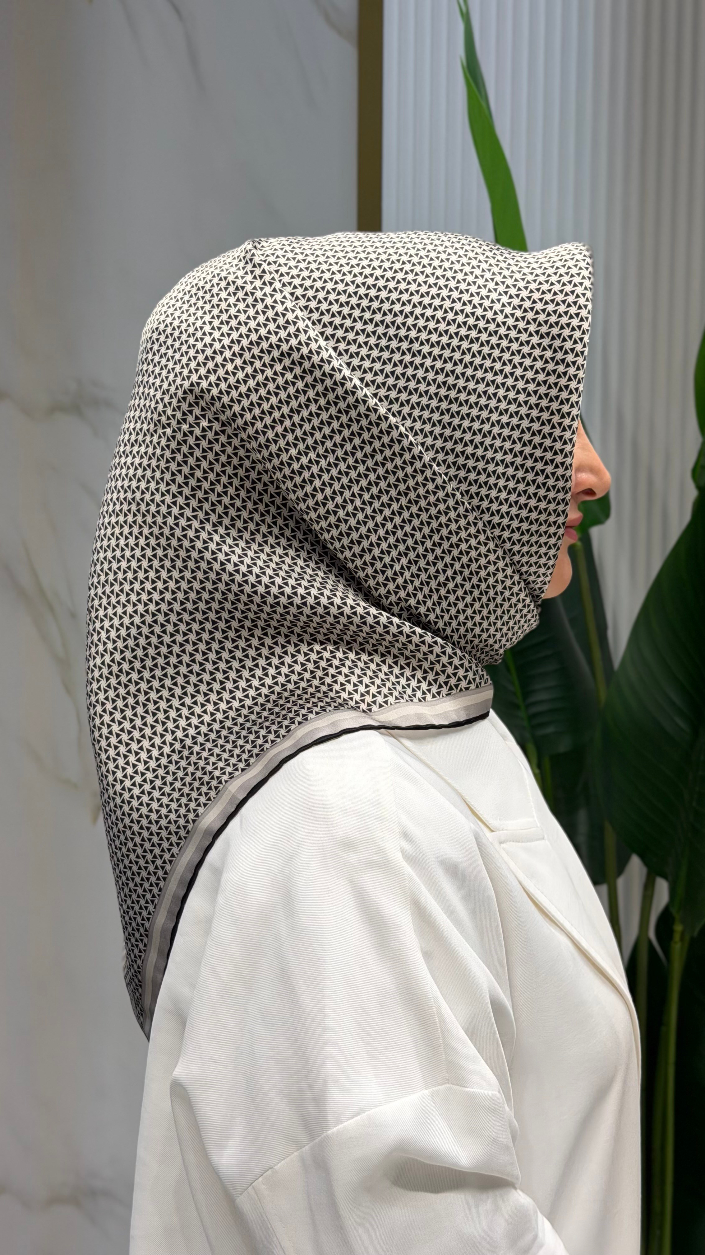 ARMİNE SURA İPEK EŞARP -9528-02