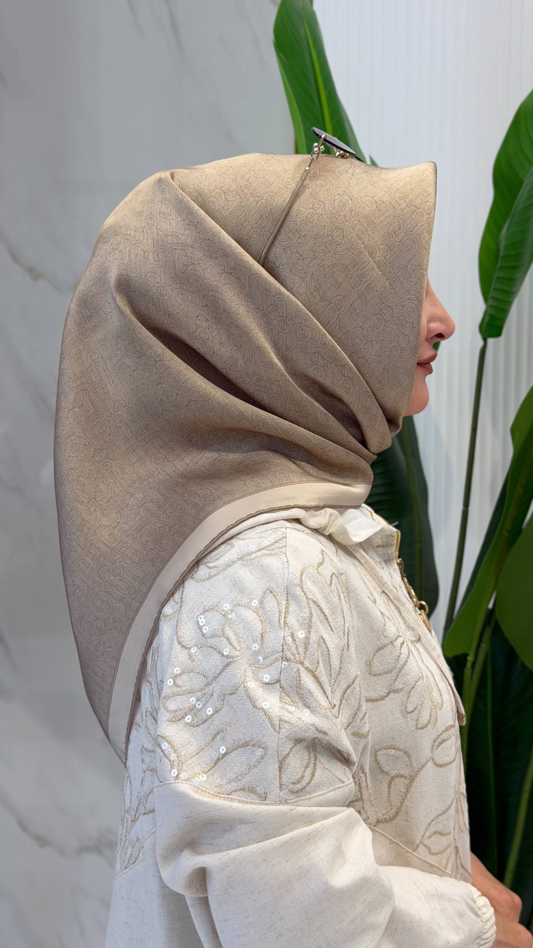 ARMİNE SURA İPEK EŞARP 9601-09
