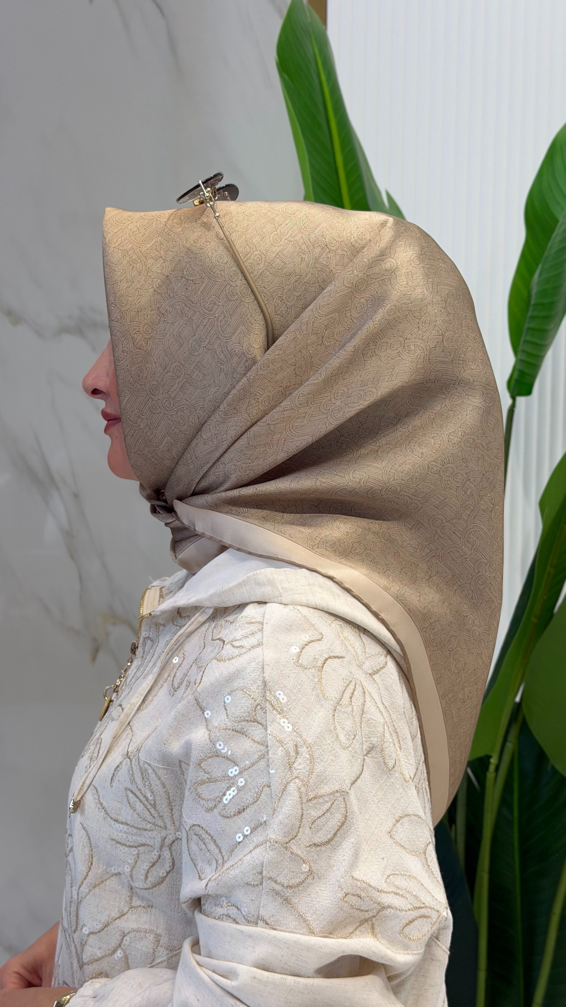 ARMİNE SURA İPEK EŞARP 9601-09