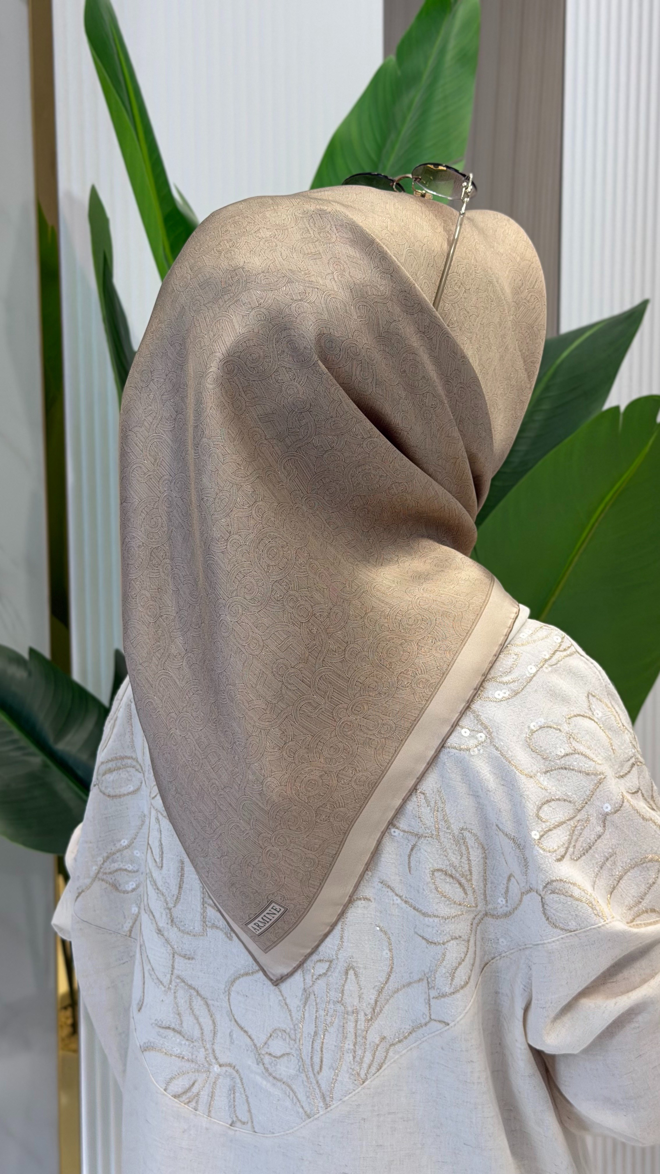 ARMİNE SURA İPEK EŞARP 9601-09
