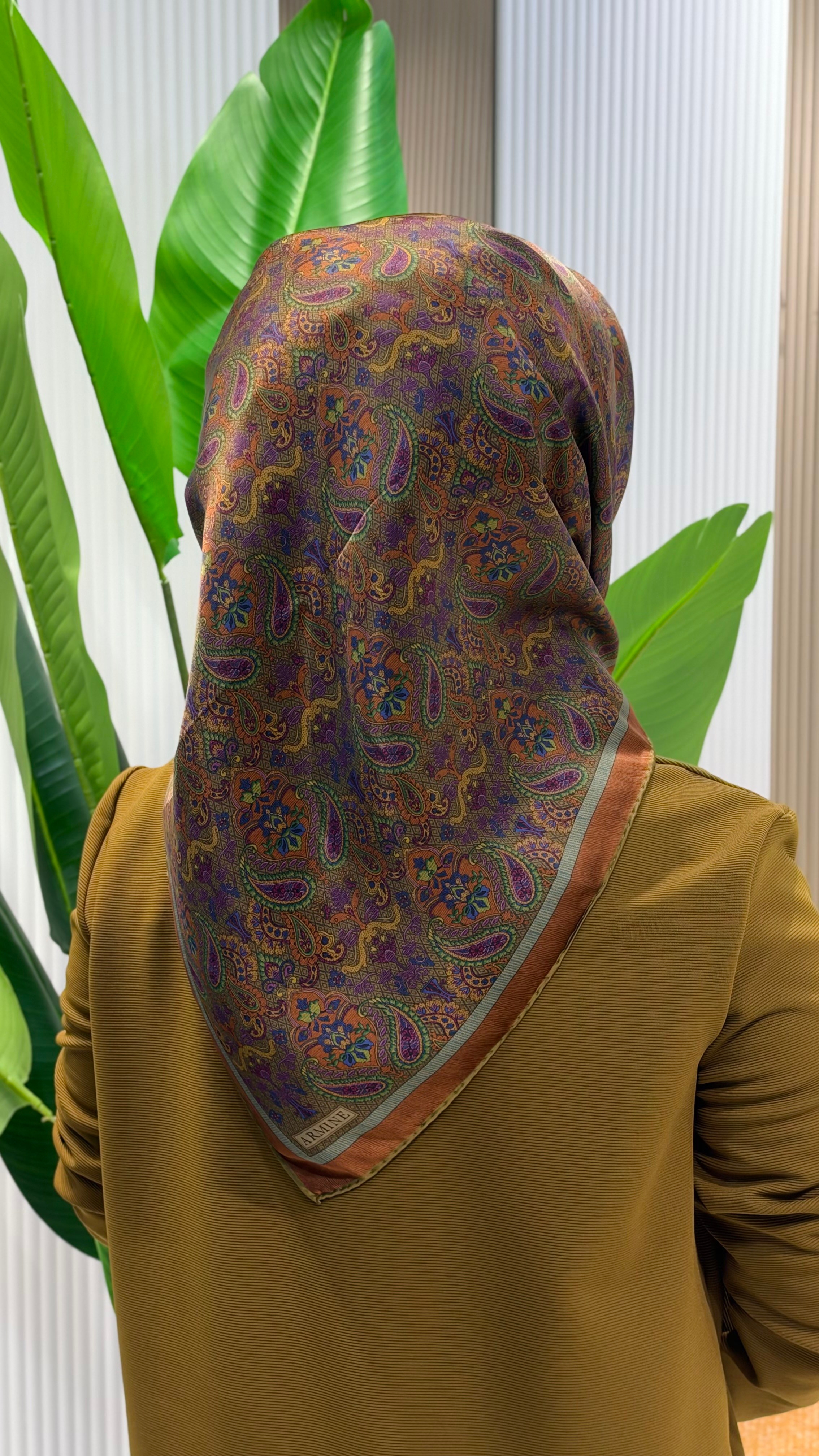 ARMİNE SURA İPEK EŞARP 9609-04
