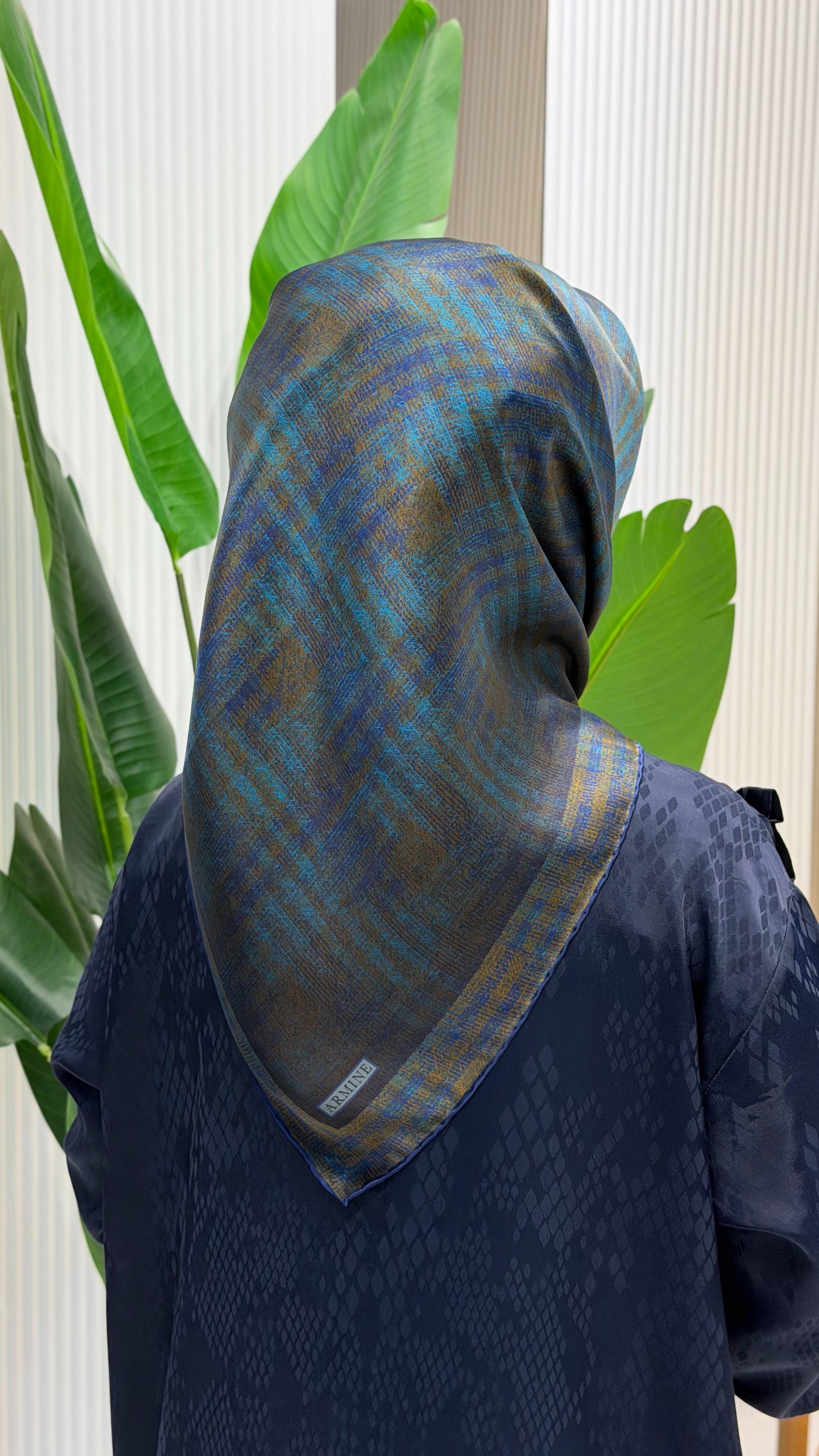ARMİNE SURA İPEK EŞARP 9628-07
