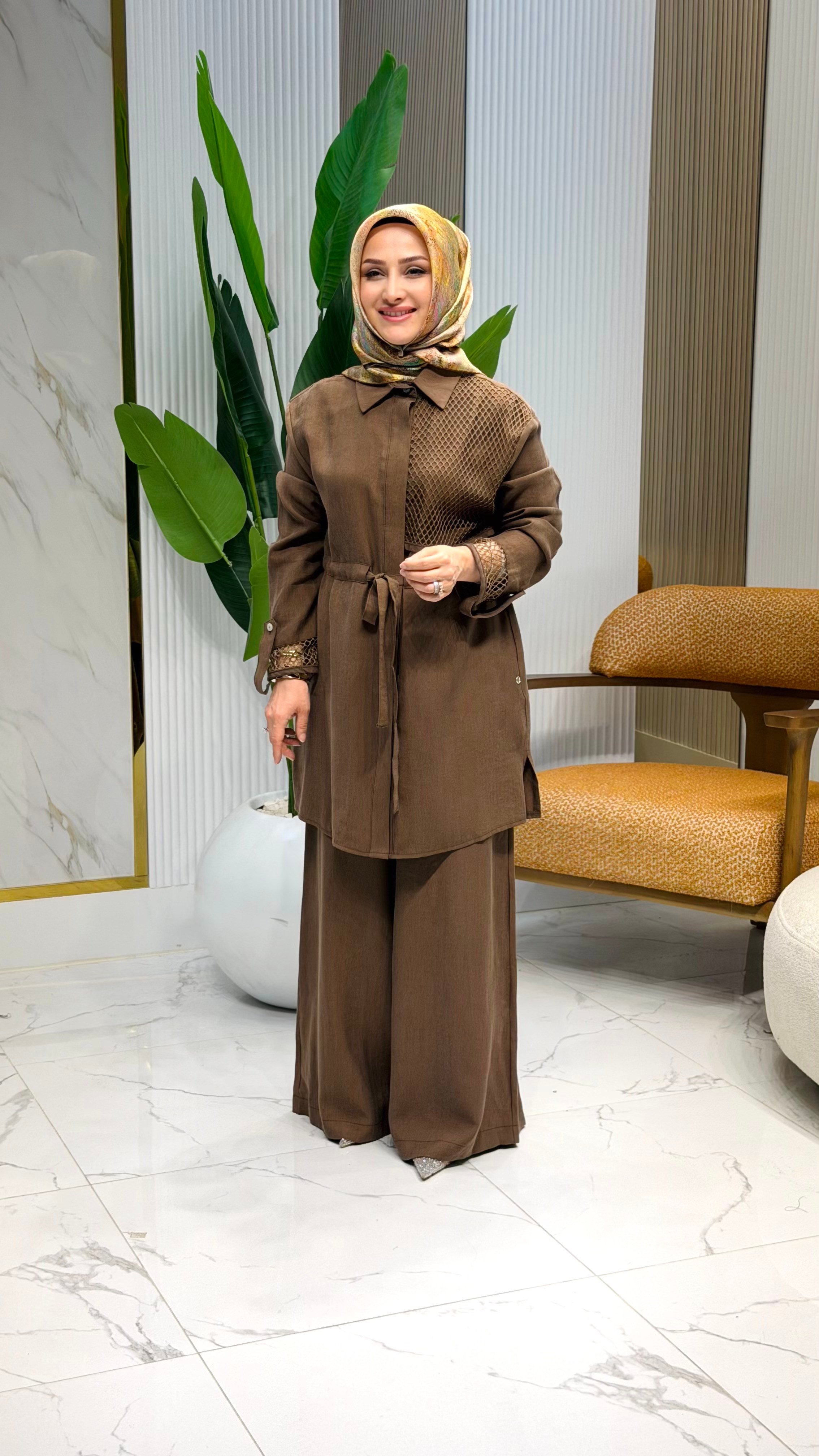 ARMİNE TREND 26YT6133 KOL UCU FİLE DETAY PANTOLONLU TAKIM - KAHVERENGİ