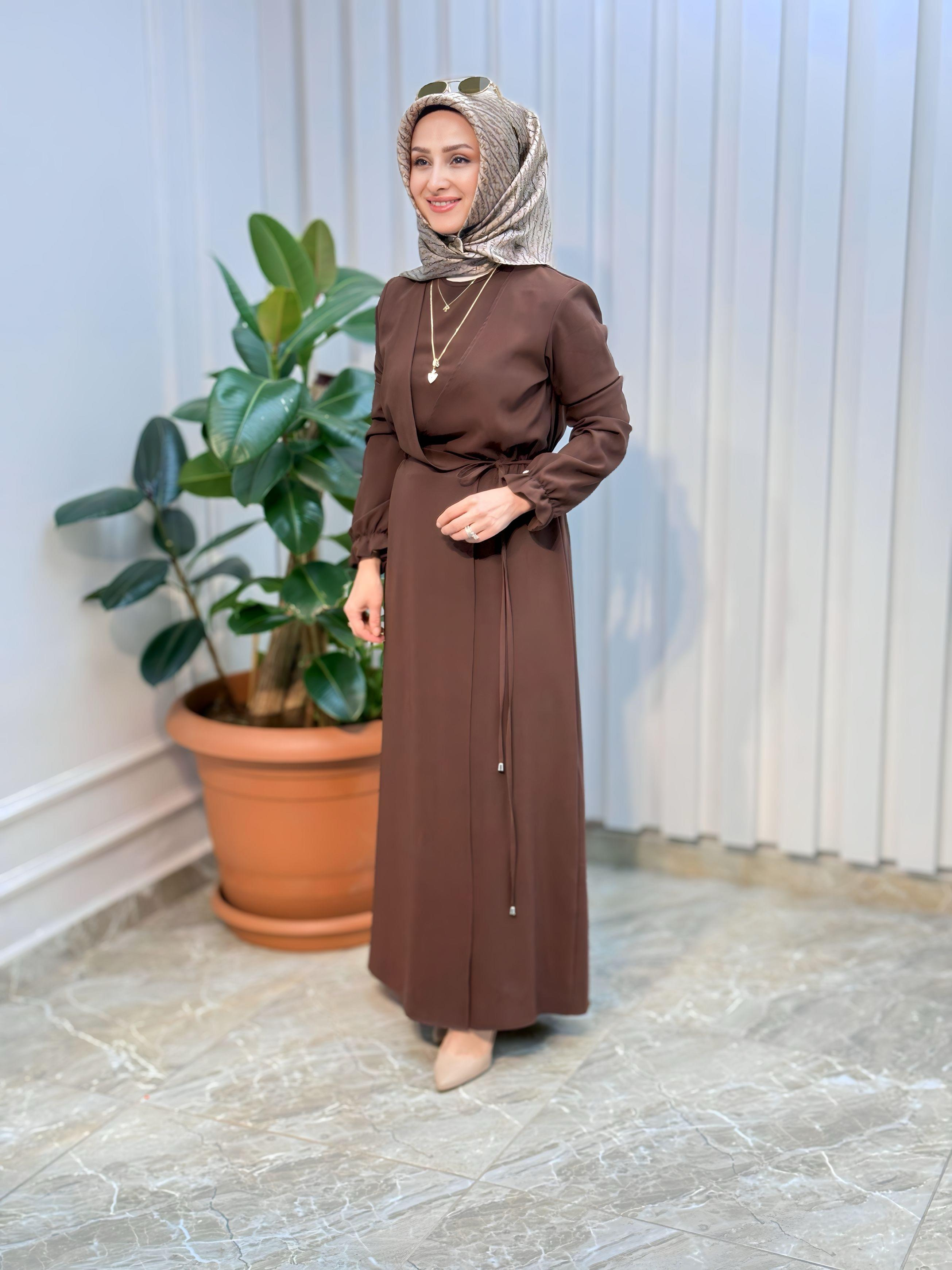 ARMİNE TREND BELİ BÜZGÜLÜ ELBİSE 25YT944