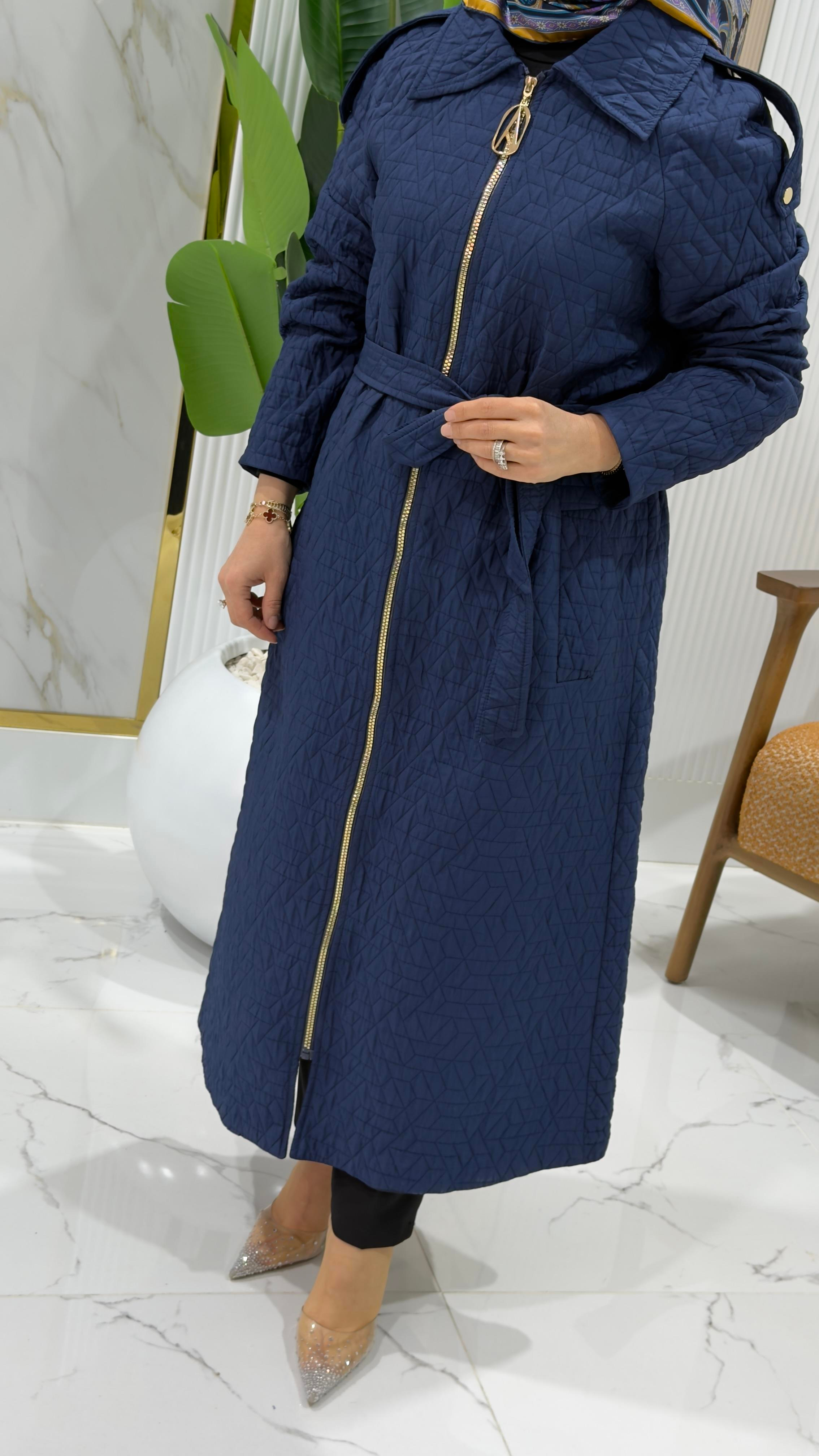 ARMİNE TREND KABARTMA DESENLİ BOYDAN FERMUARLI KAP LACİVERT- 25KT717