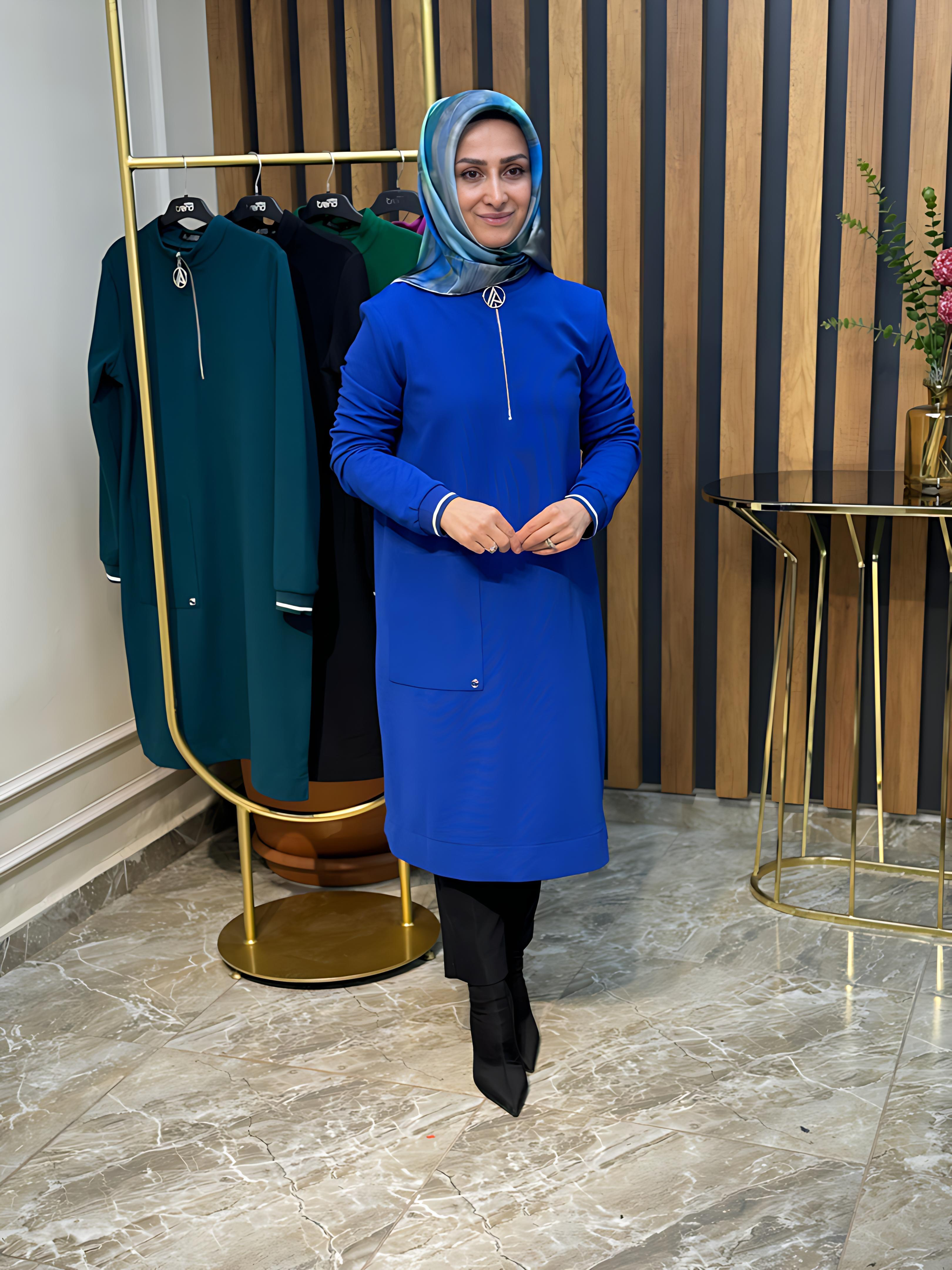 ARMİNE TREND ÖNÜ FERMUARLI KENDİNDEN ÇİZGİLİ TUNİK-23KT439