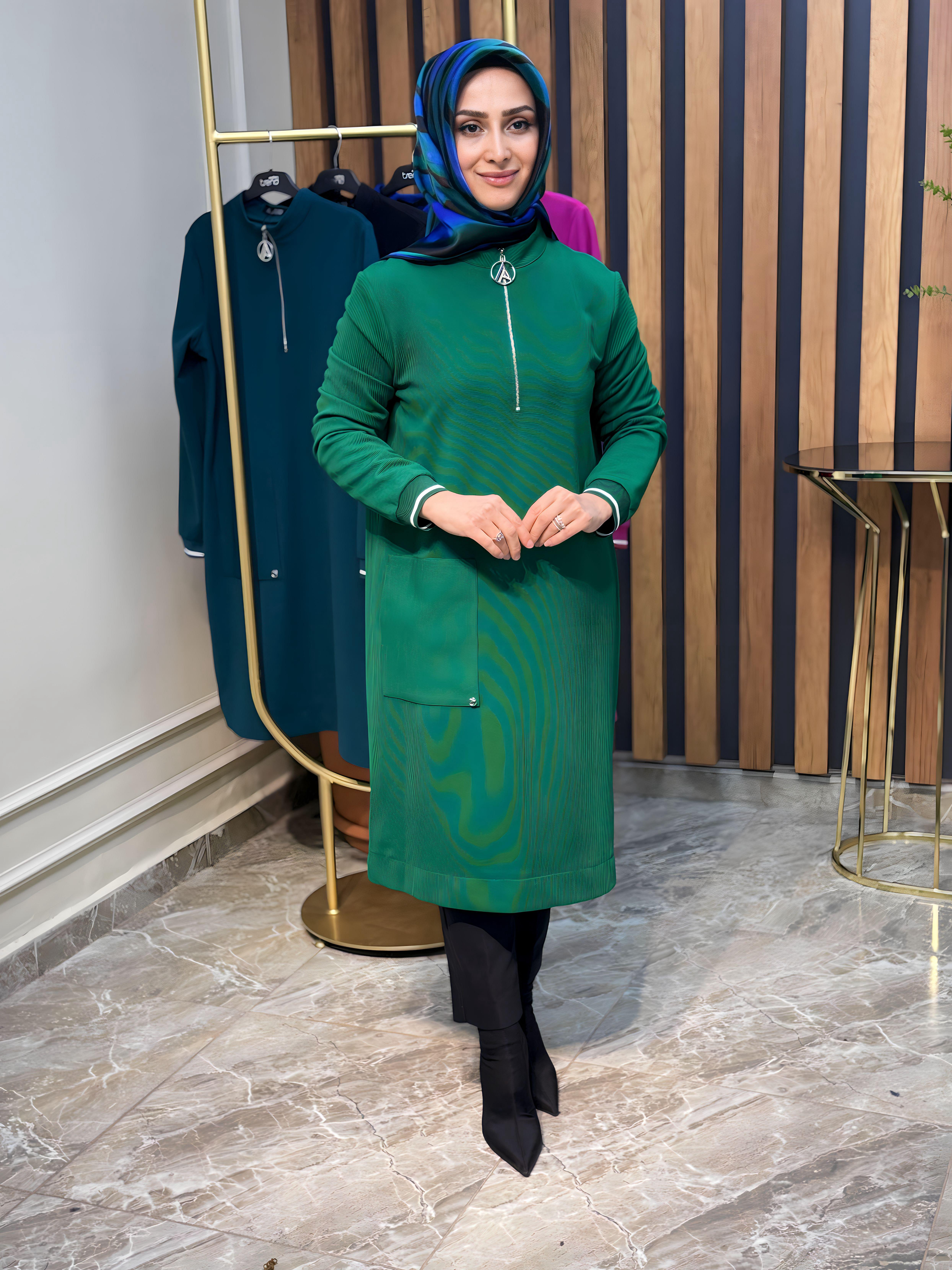 ARMİNE TREND ÖNÜ FERMUARLI KENDİNDEN ÇİZGİLİ TUNİK-23KT439