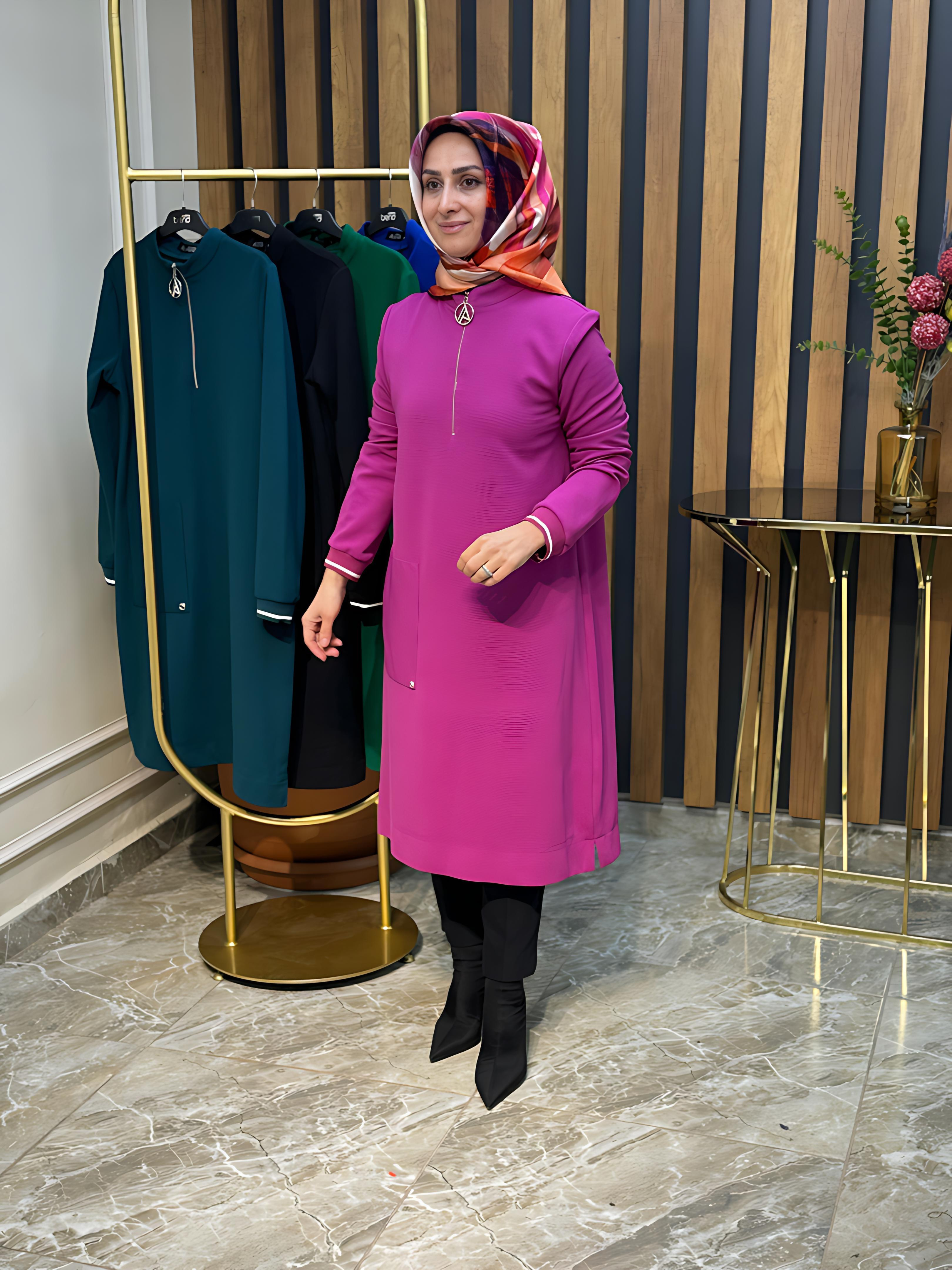 ARMİNE TREND ÖNÜ FERMUARLI KENDİNDEN ÇİZGİLİ TUNİK-23KT439