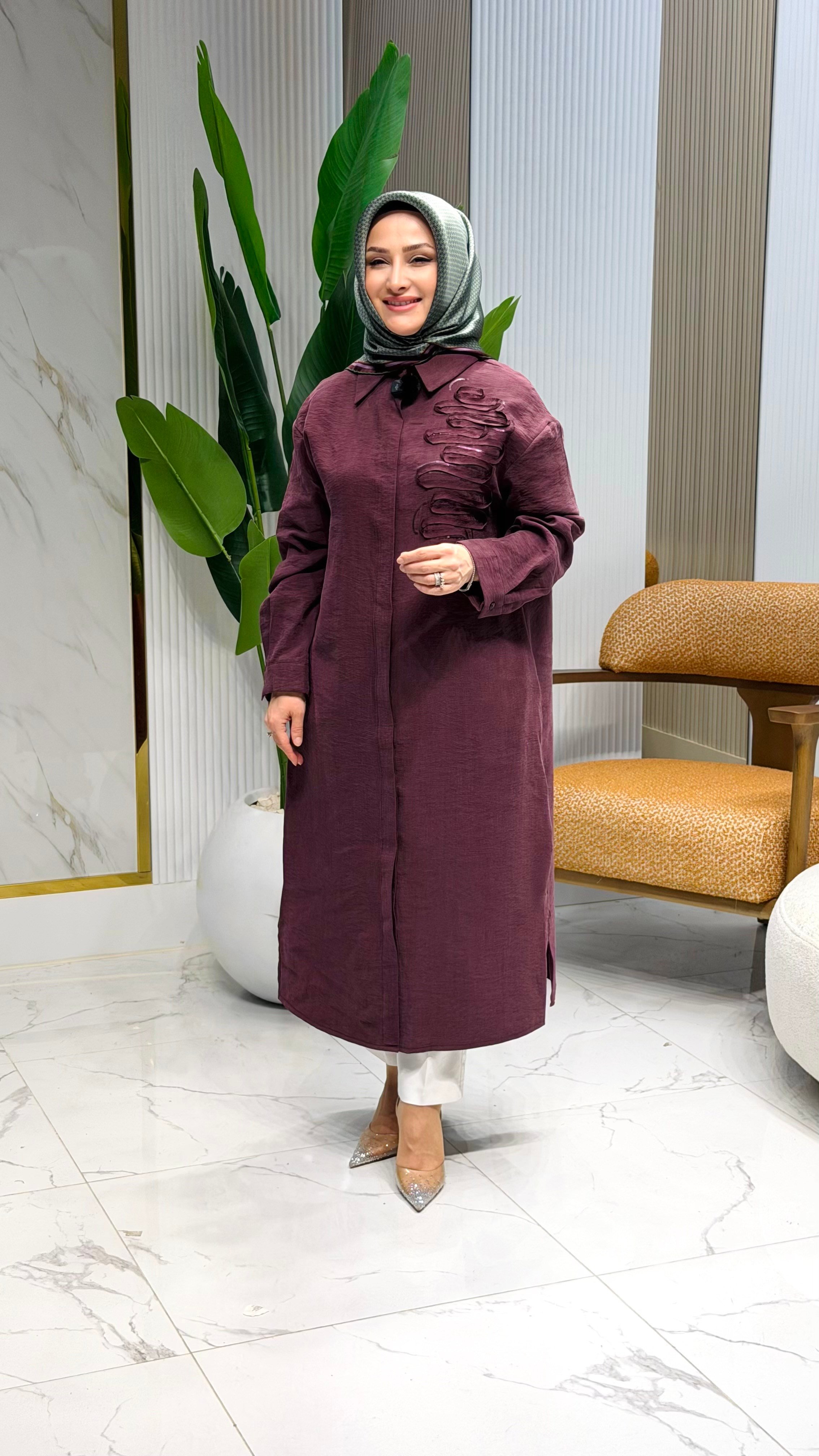 ARMİNE TREND PAYET VE DİKİŞ DETAYLI UZUN TUNİK BORDO - 26YT417