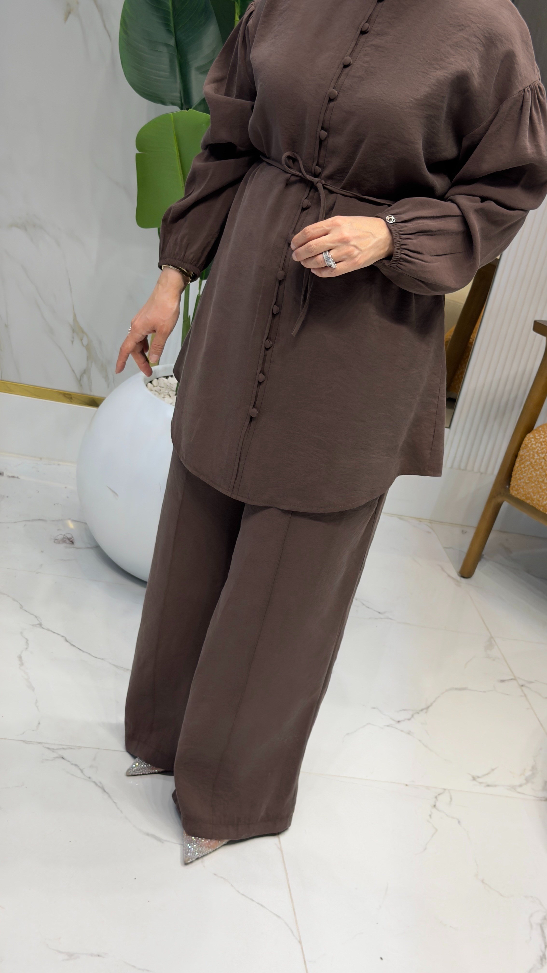 ARMİNE TREND SAHTE DÜĞME DETAYLI BELİ İPLİ PANTOLONLU TAKIM BİTTER- 26YT678