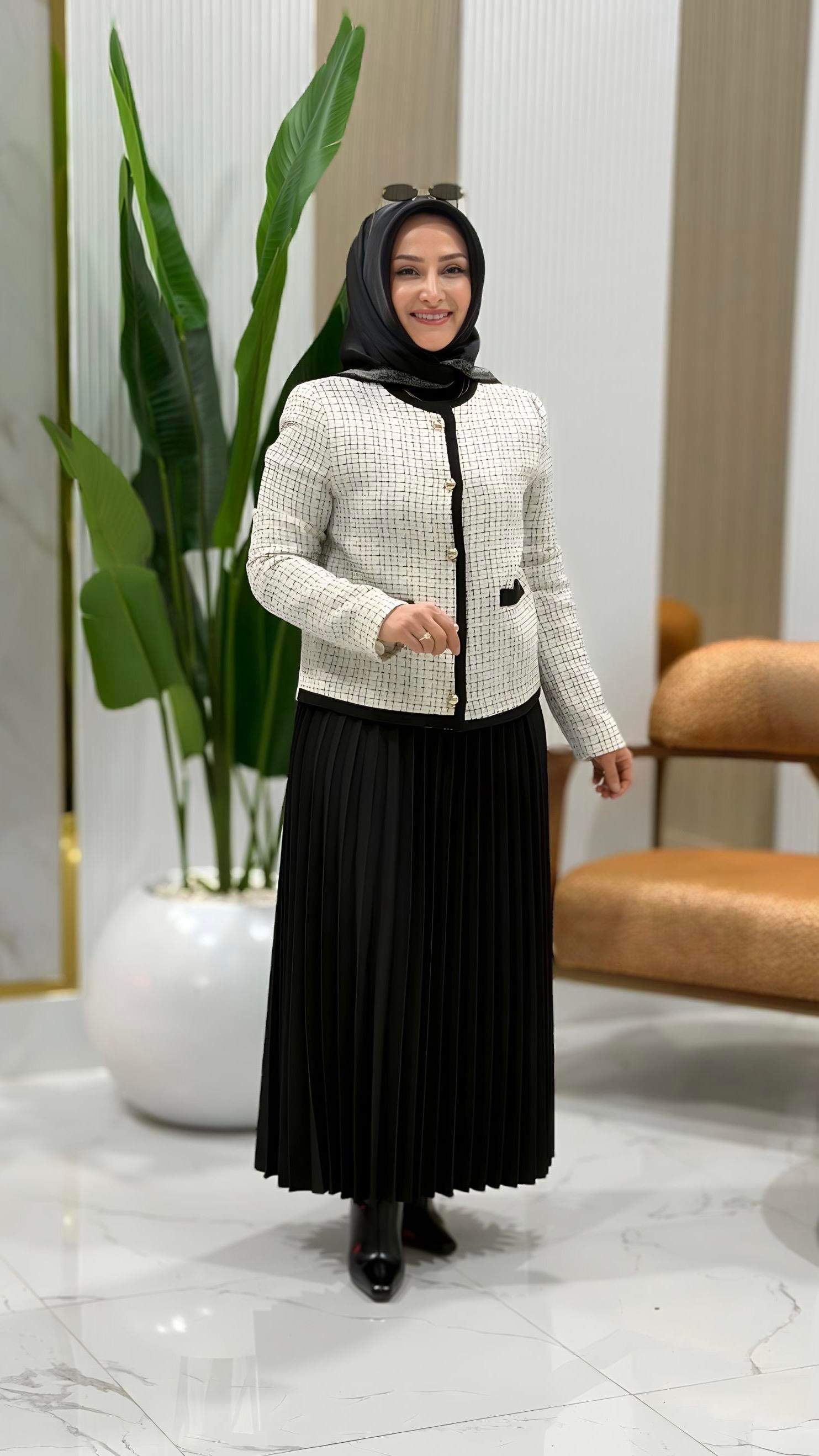 ARMİNE TREND TÜVİT CEKETLİ TAKIM EKRU - 25KT630