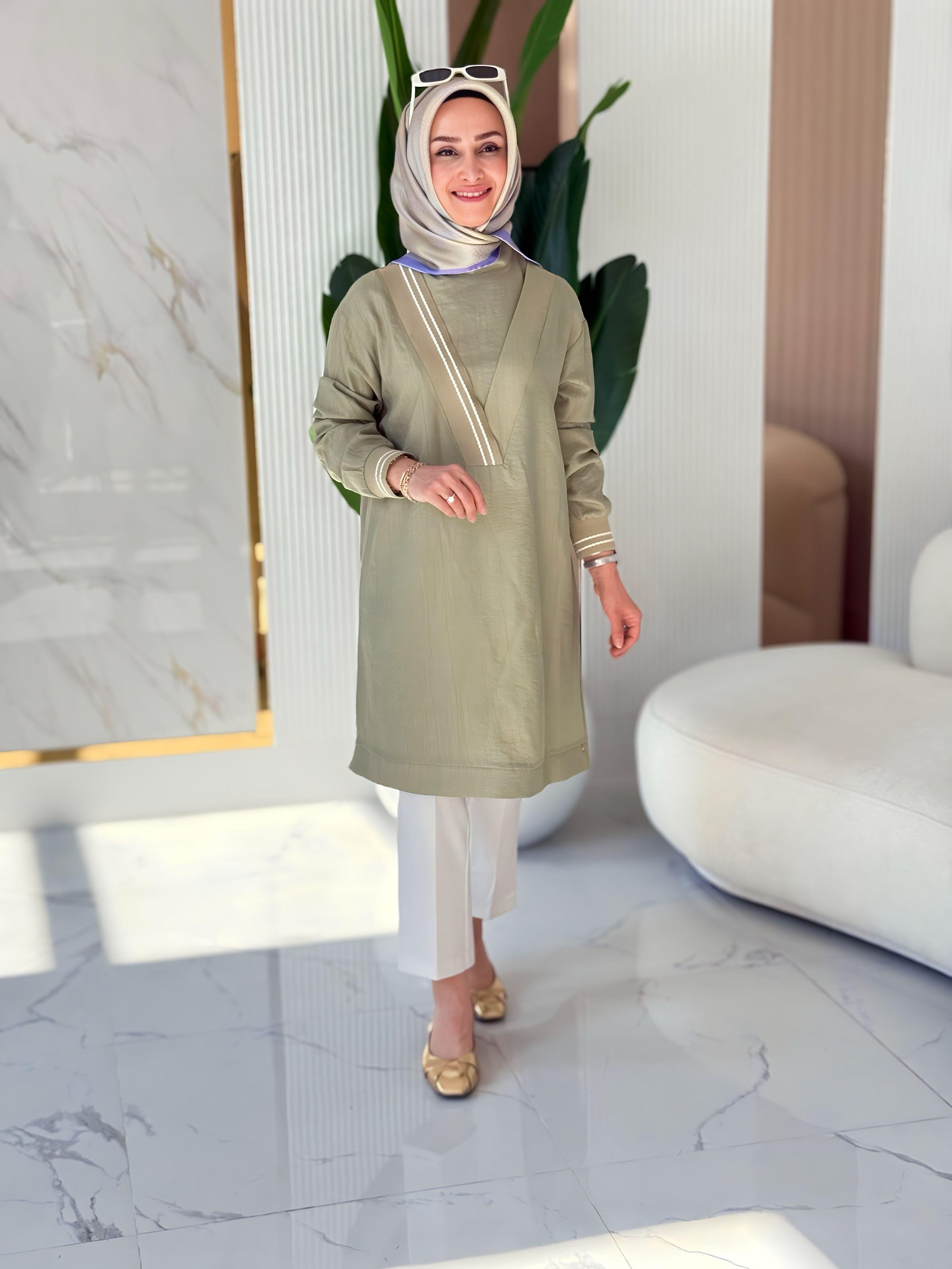 ARMİNE TREND V YAKA RİBANALI TUNİK- 25YT4143