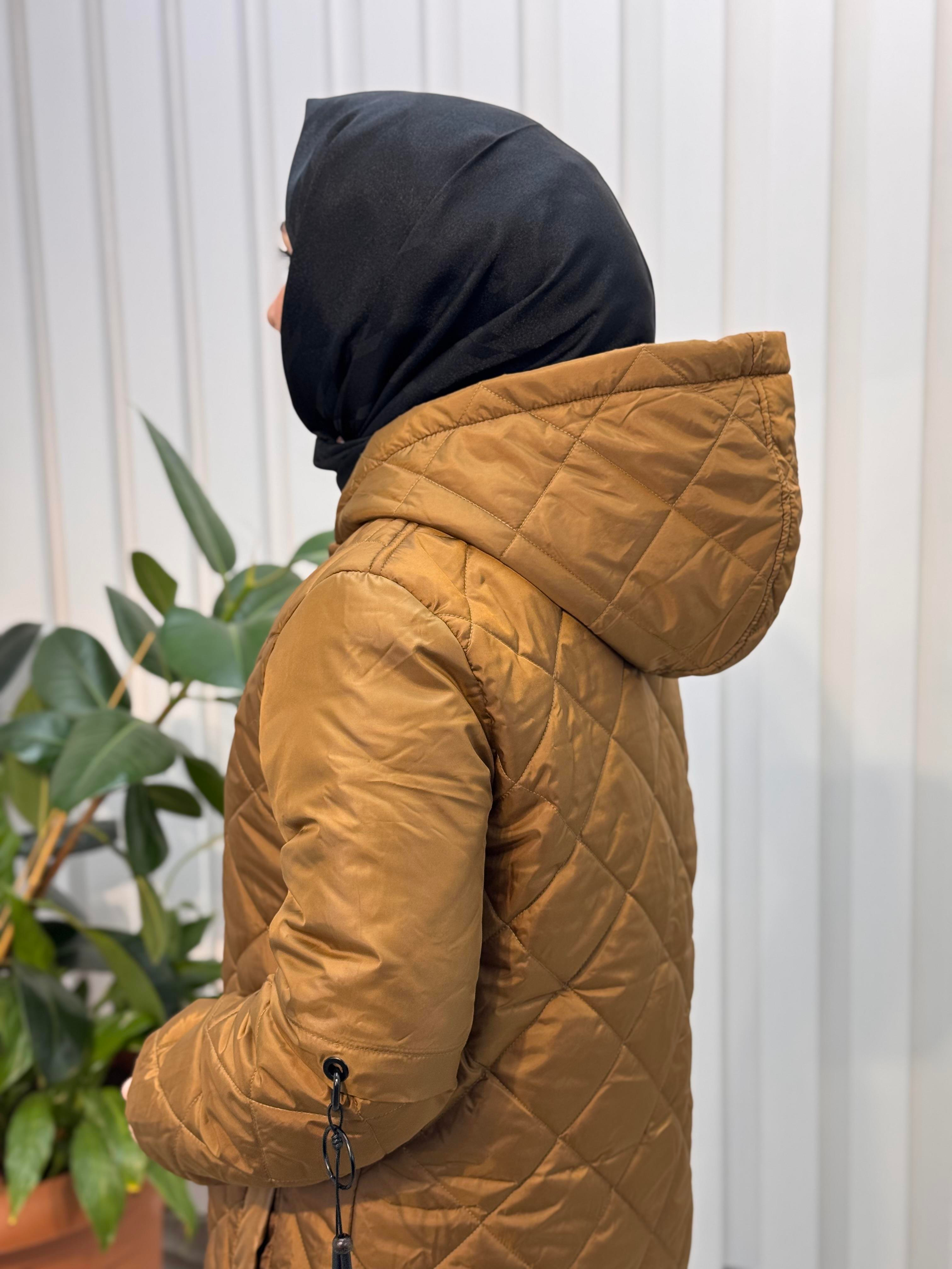 BAKLAVA DESEN,ÖNDEN FERMUARLI KAPÜŞONLU,ŞİŞME MONT-3616