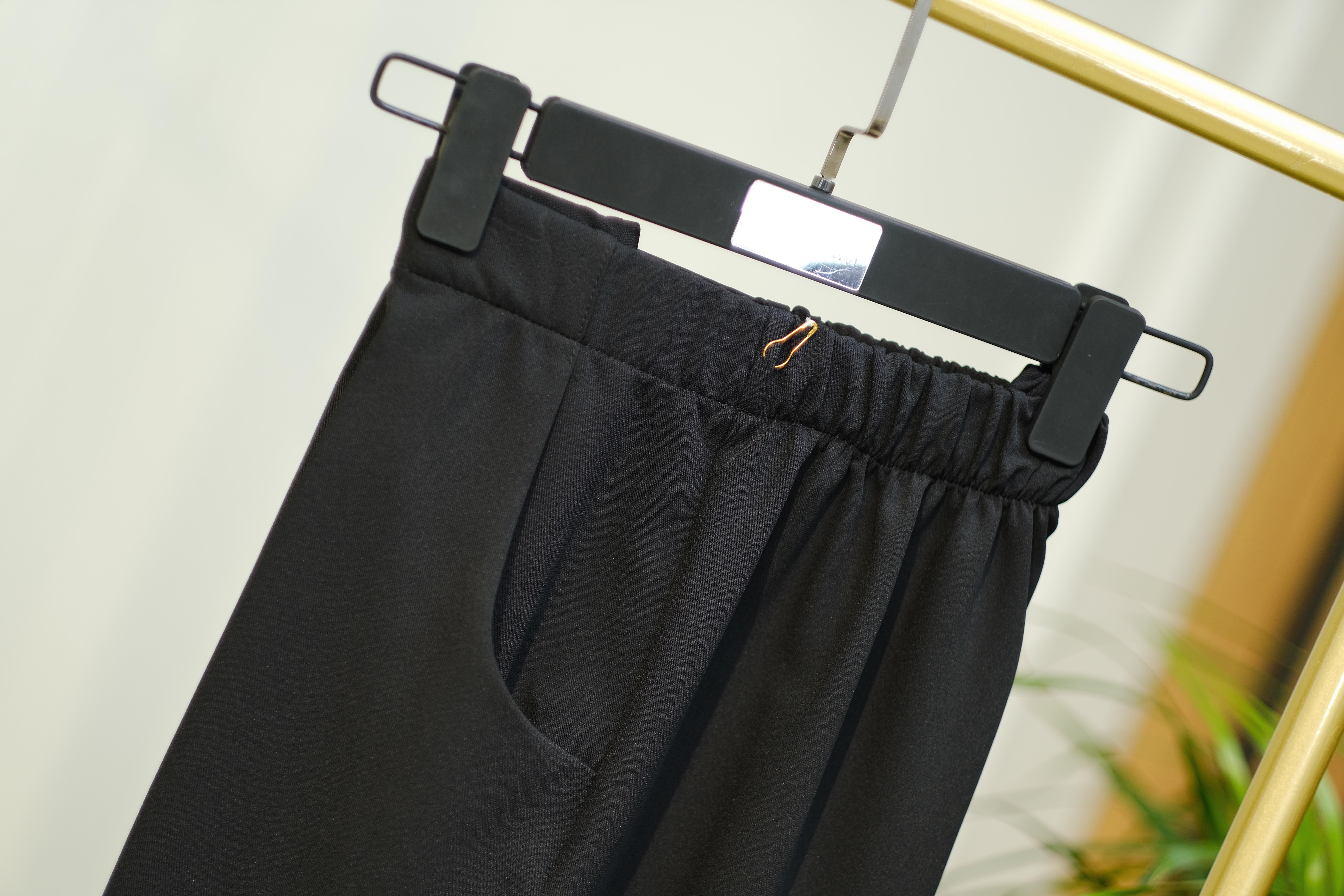 Beli Lastikli Bol Paça Cepli Rahat Kalıp Pantolon