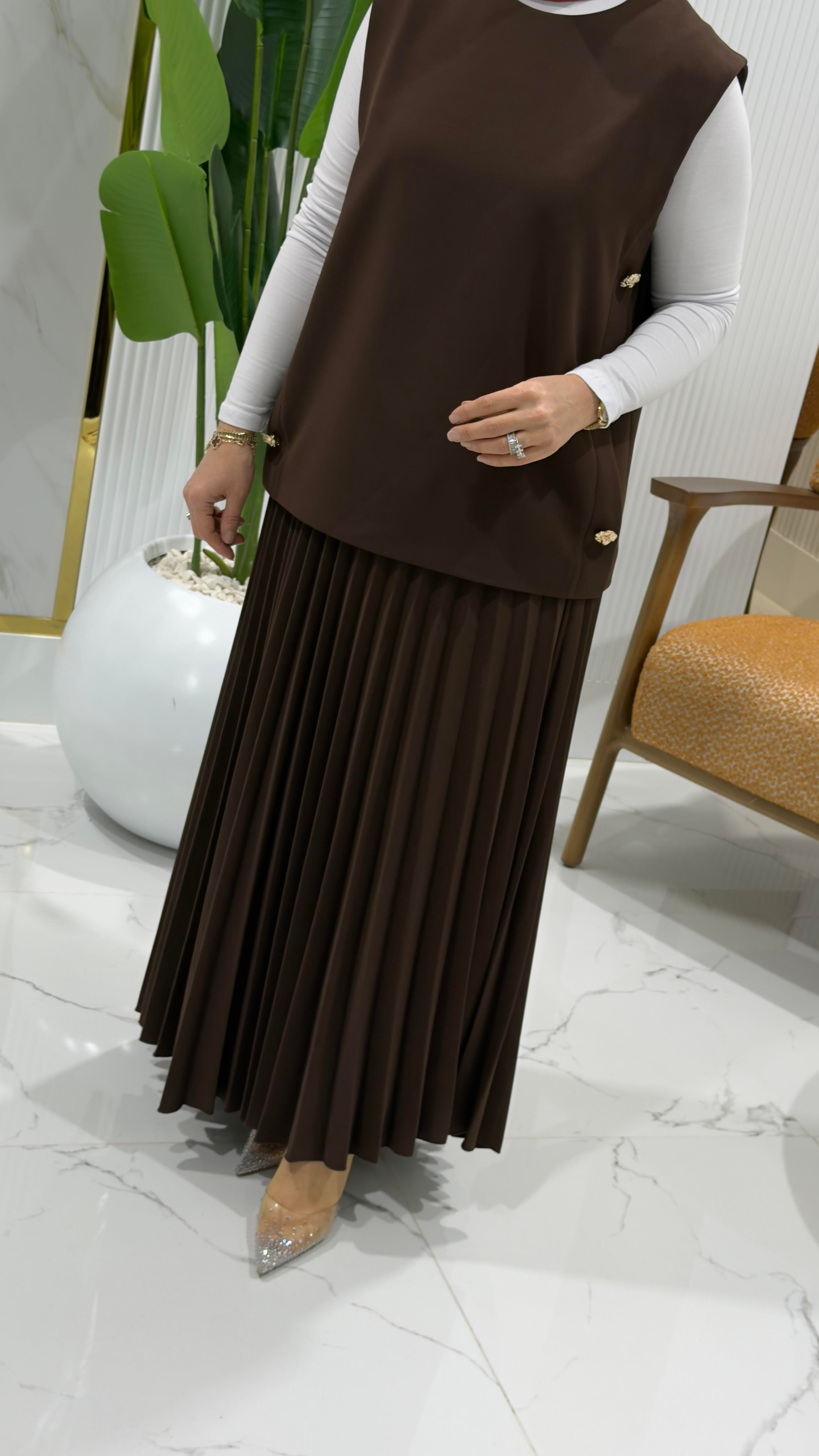 BELLİ YELEKLİ ETEKLİ TAKIM KAHVERENGİ-25K6007
