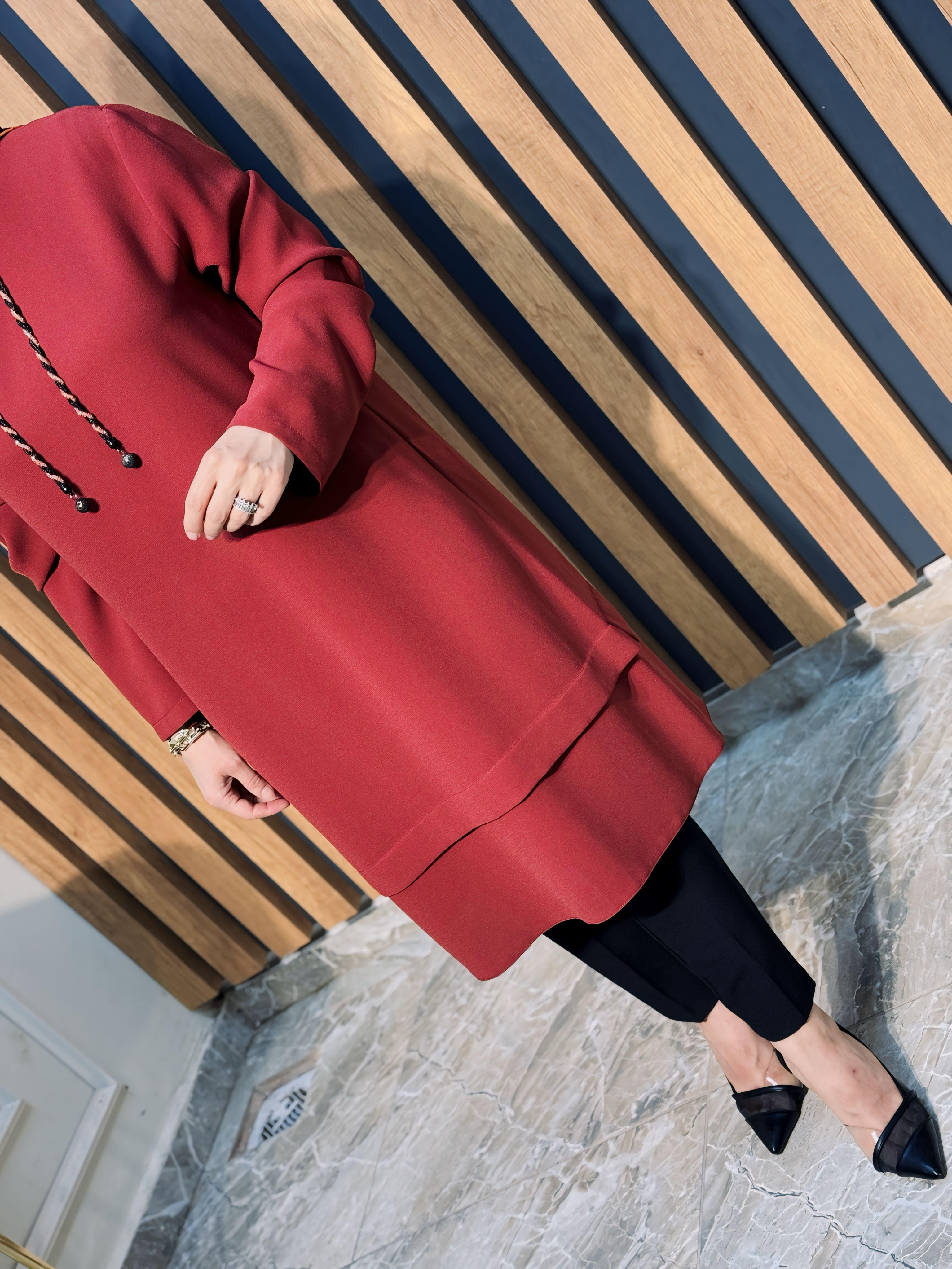HAKİM YAKA AKSESUAR DETAYLI  KADIN TUNİK HAYA- 1333