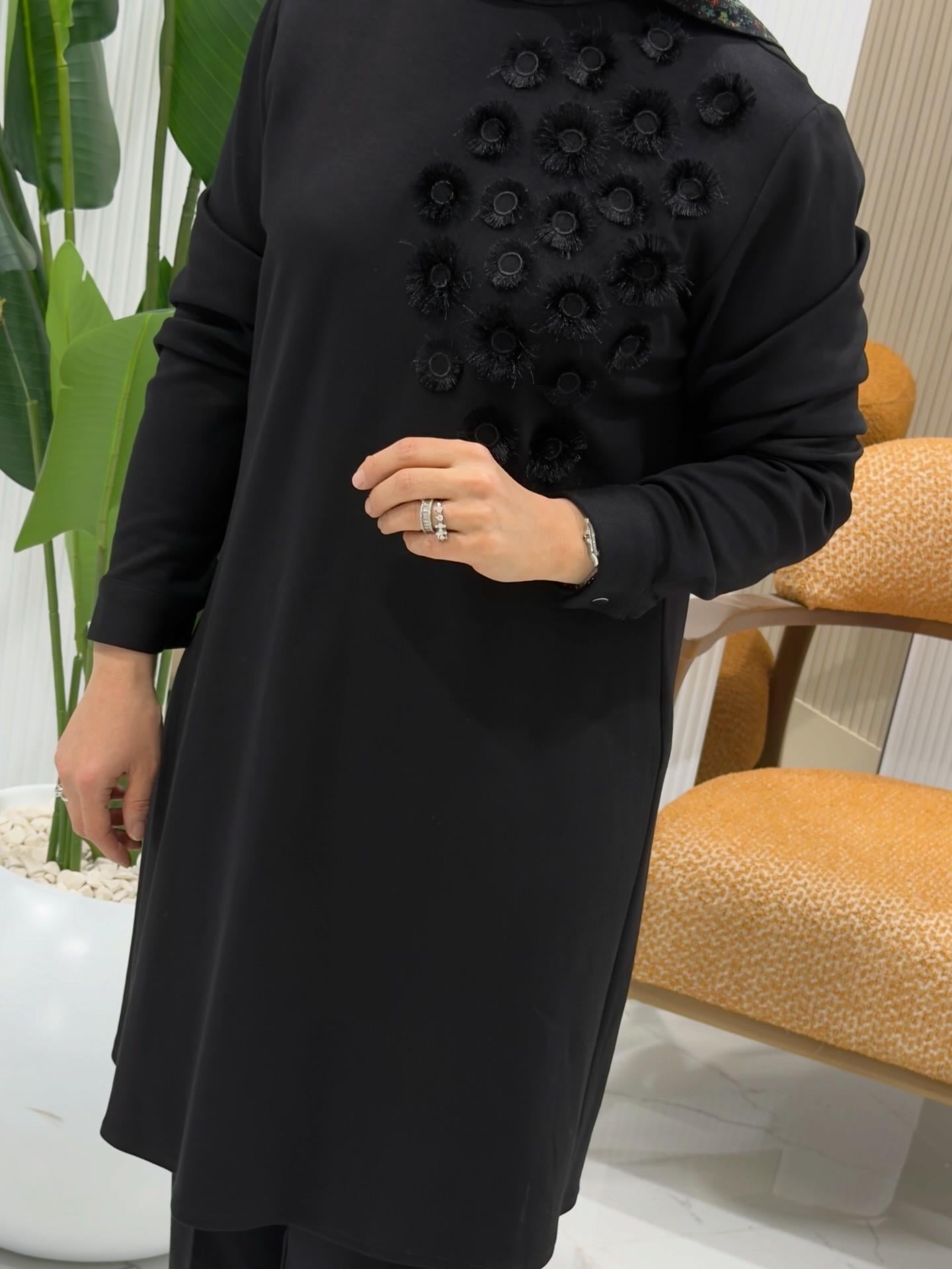 HAYA PÜSKÜL DETAYLI TUNİK SİYAH- 1662