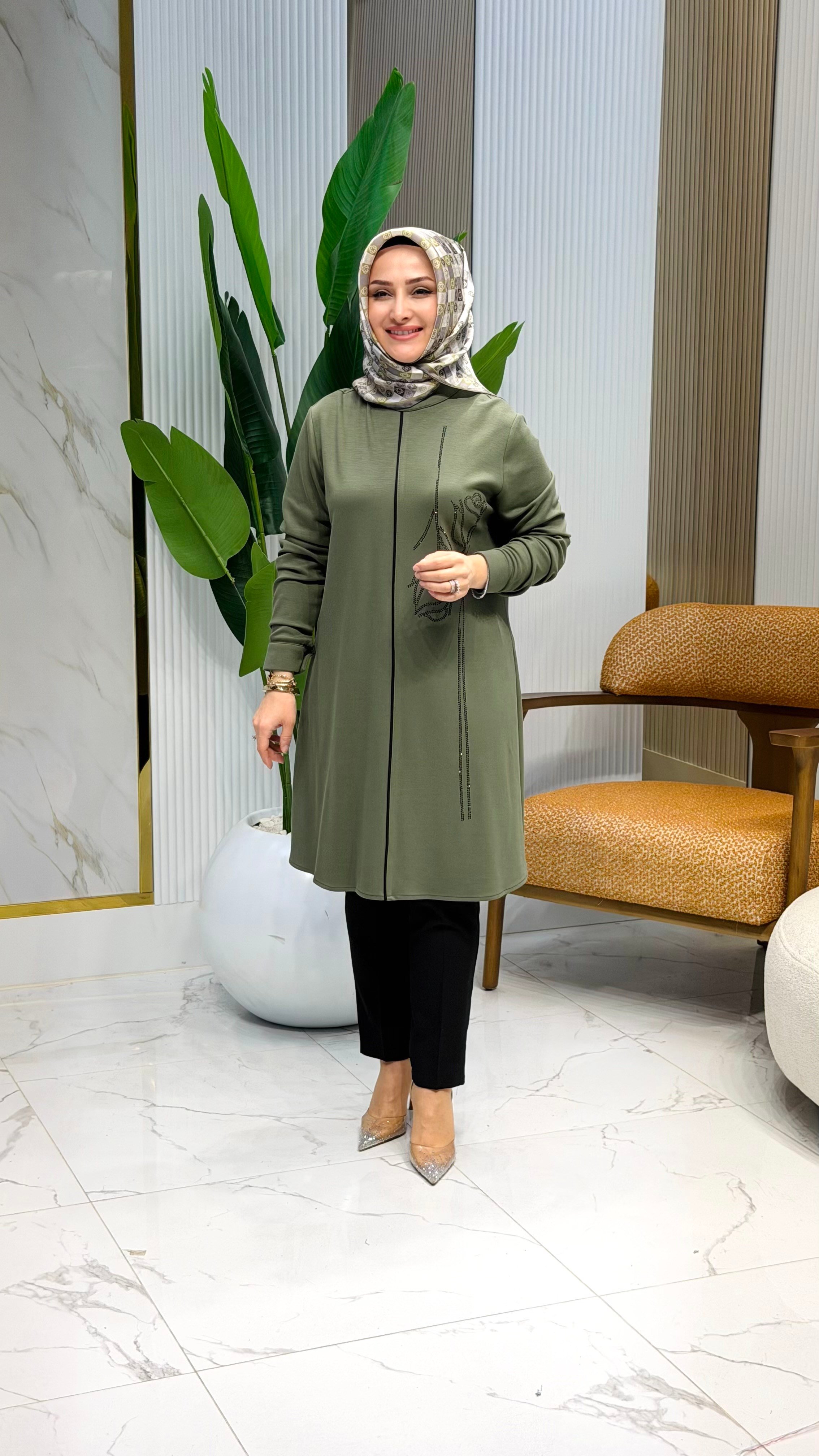 HAYA YAKA TAŞLI BİYELİ TUNİK A1618 HAKİ