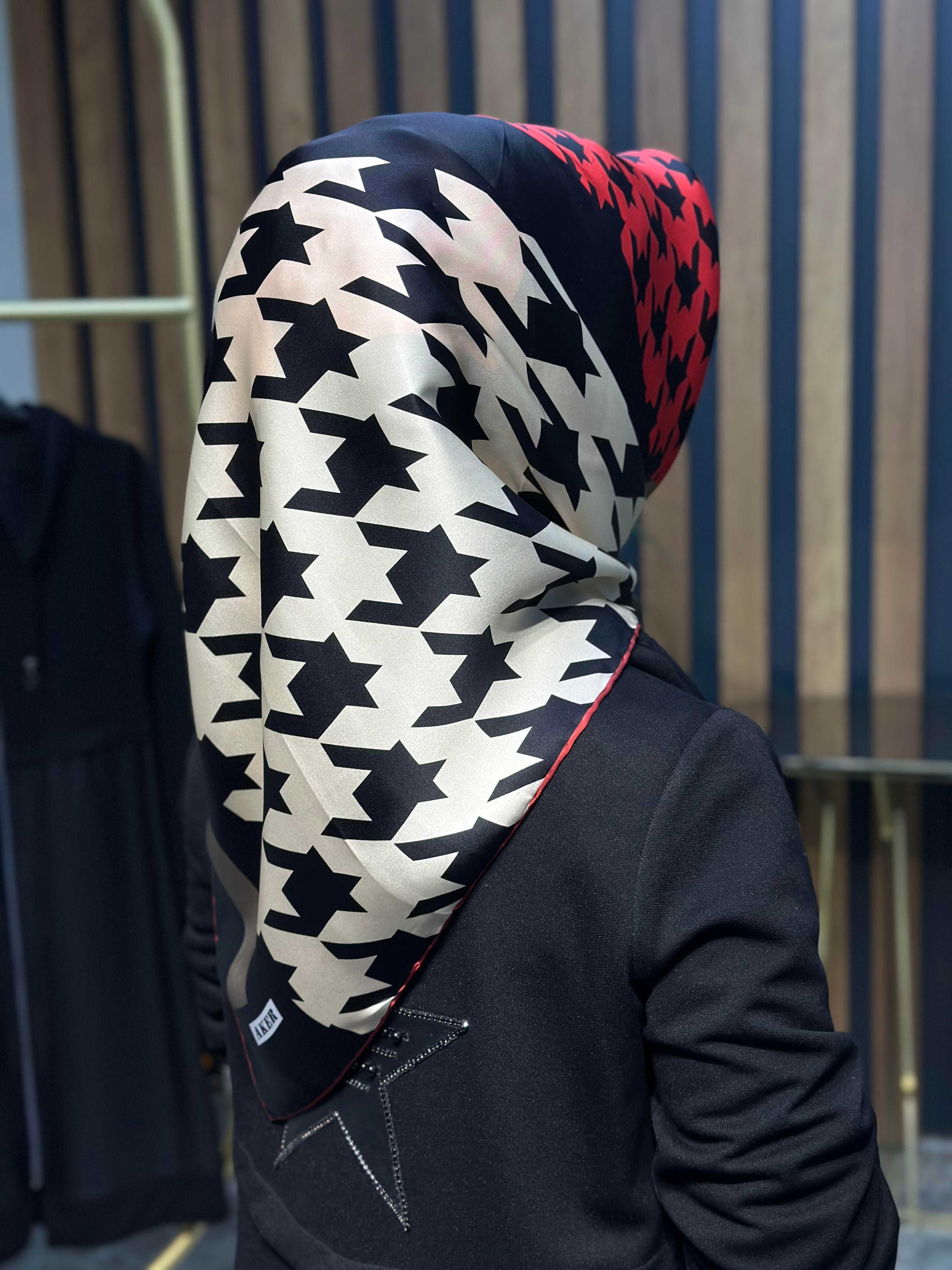 HAYA YILDIZ BSN GİYÇIK-A1213
