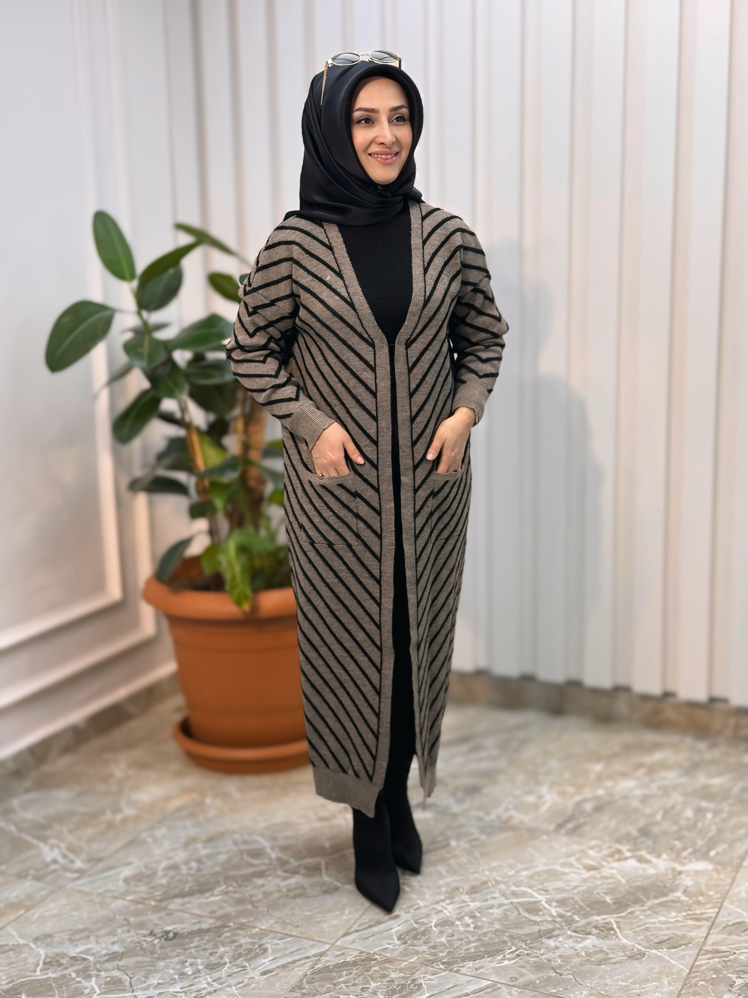 KADO ÇİZGİLİ V DESENLİ HIRKA 3188