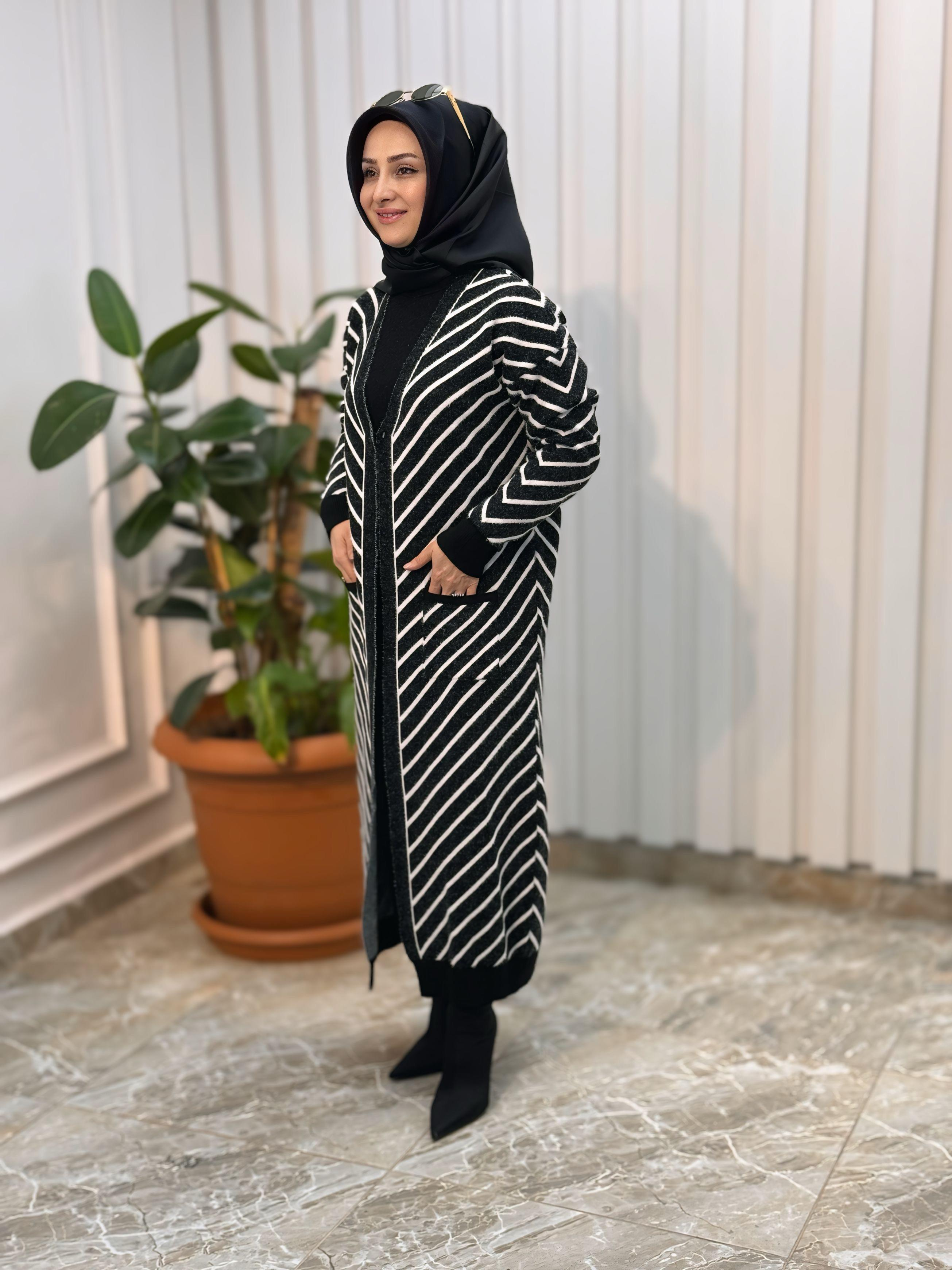 KADO ÇİZGİLİ V DESENLİ HIRKA 3188
