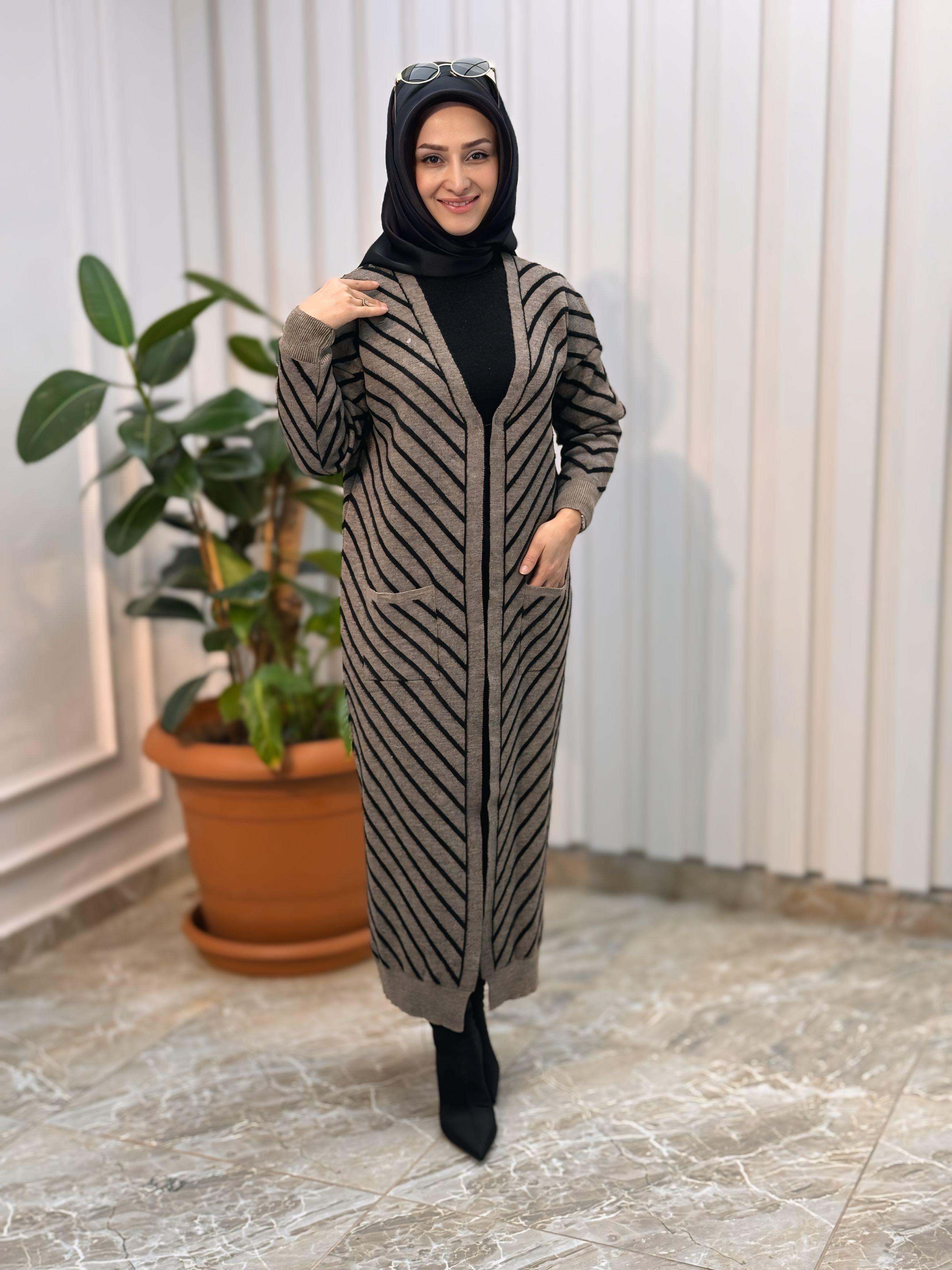 KADO ÇİZGİLİ V DESENLİ HIRKA 3188