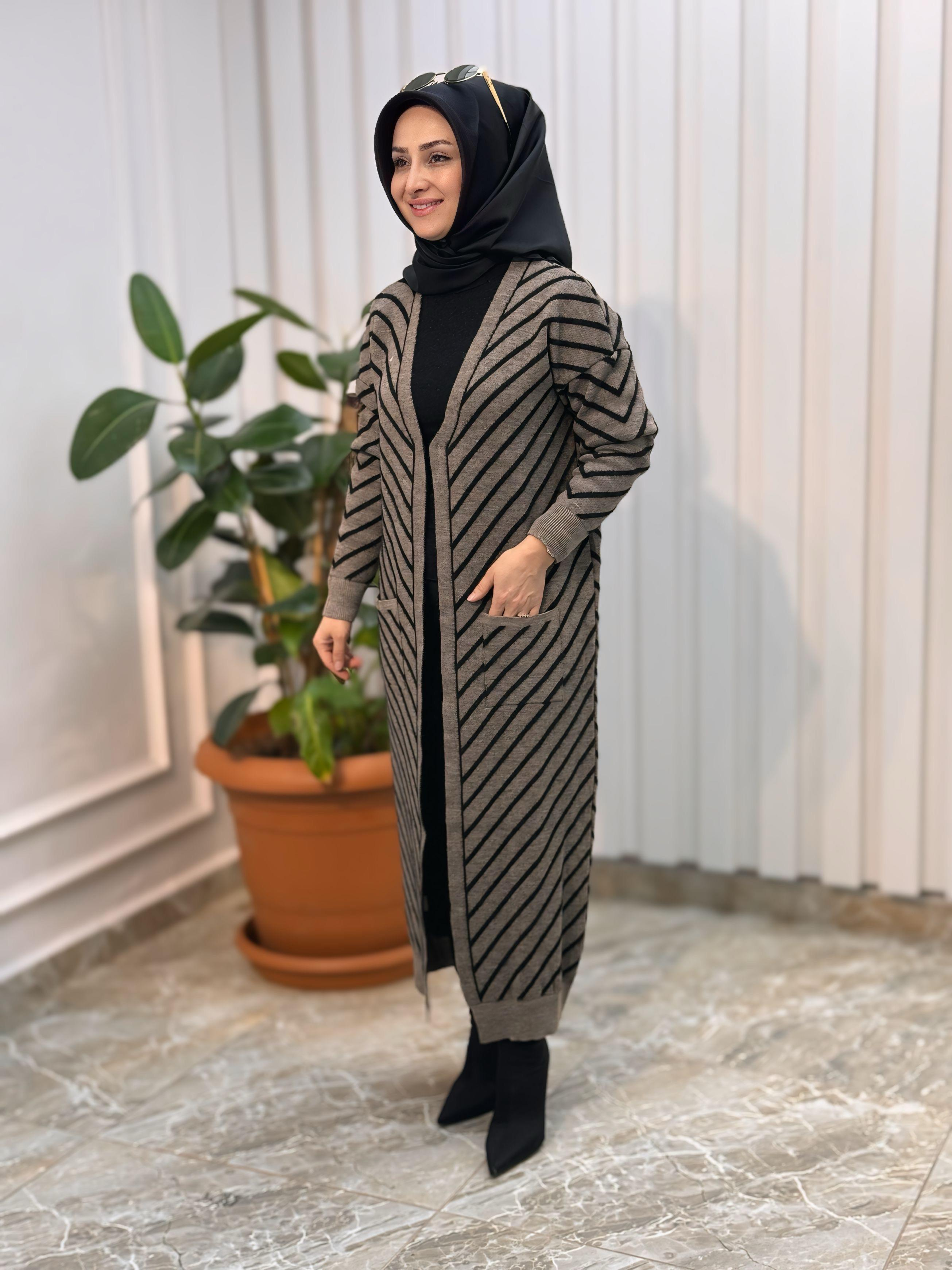 KADO ÇİZGİLİ V DESENLİ HIRKA 3188