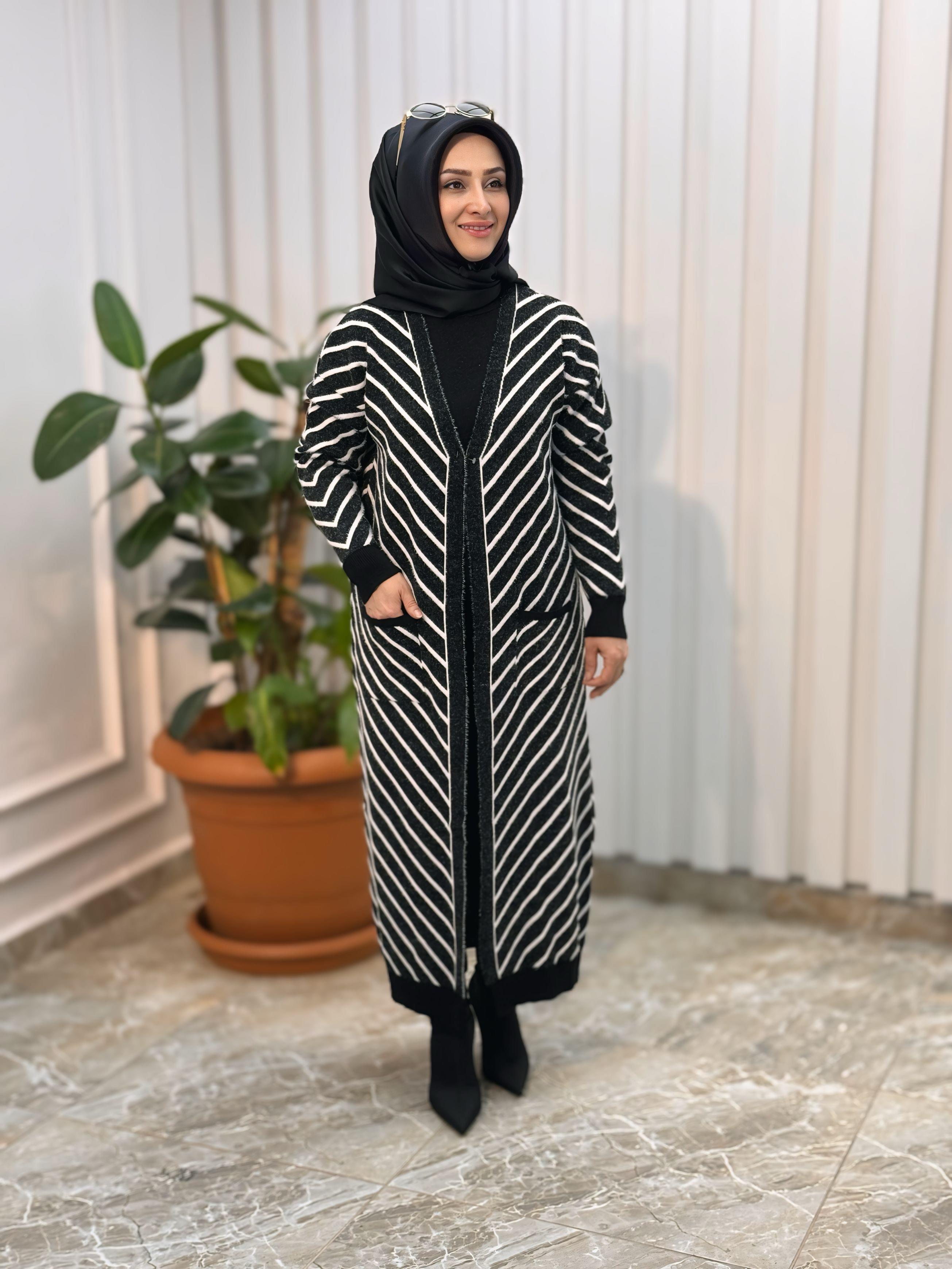 KADO ÇİZGİLİ V DESENLİ HIRKA 3188