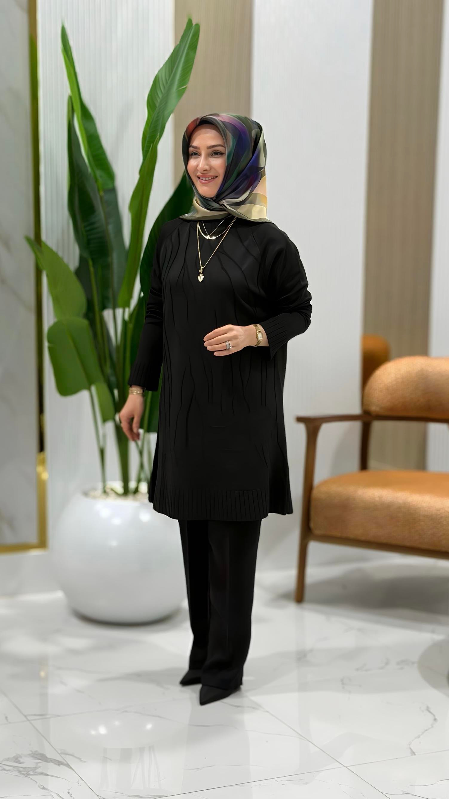 KADO KABARTMA ÇİÇEK DESENLİ TUNİK SİYAH- 2735103