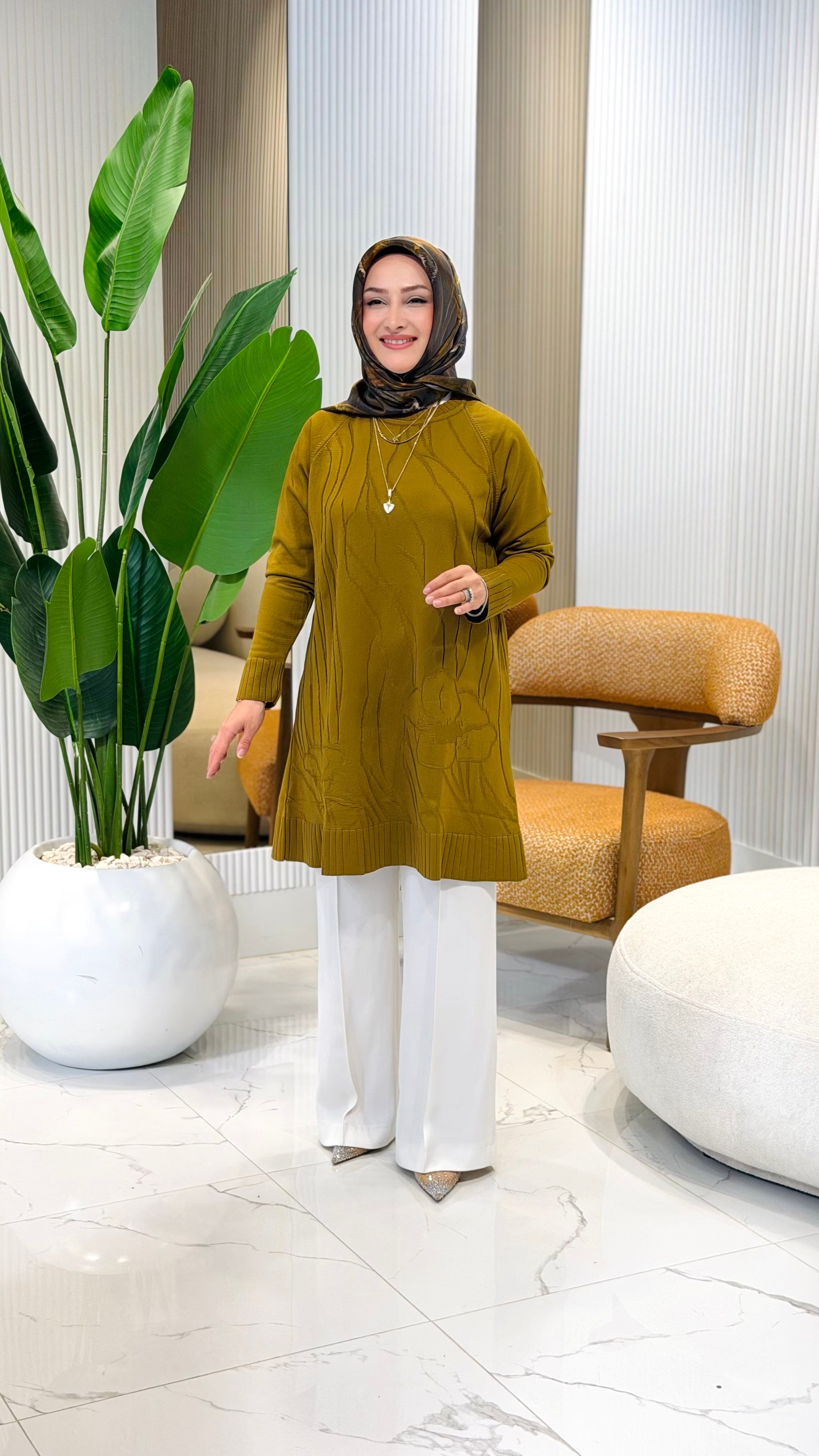 KADO KABARTMA ÇİÇEK DESENLİ TUNİK YAĞ YEŞİLİ- 2725103