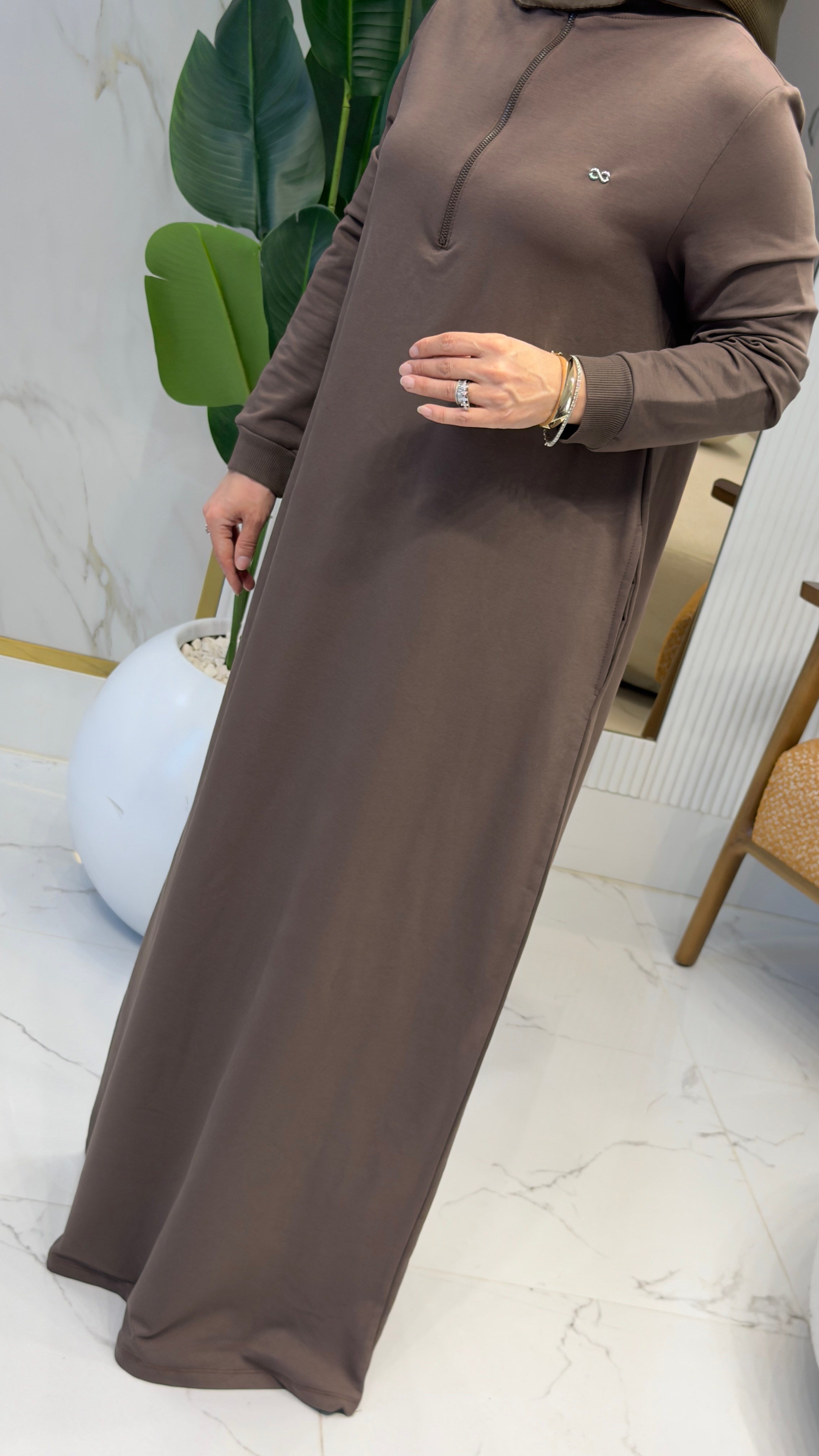 KADO ÖNÜ YARIM FERMUARLI RİBANALI CEPLİ ELBİSE 257324 - KAHVE