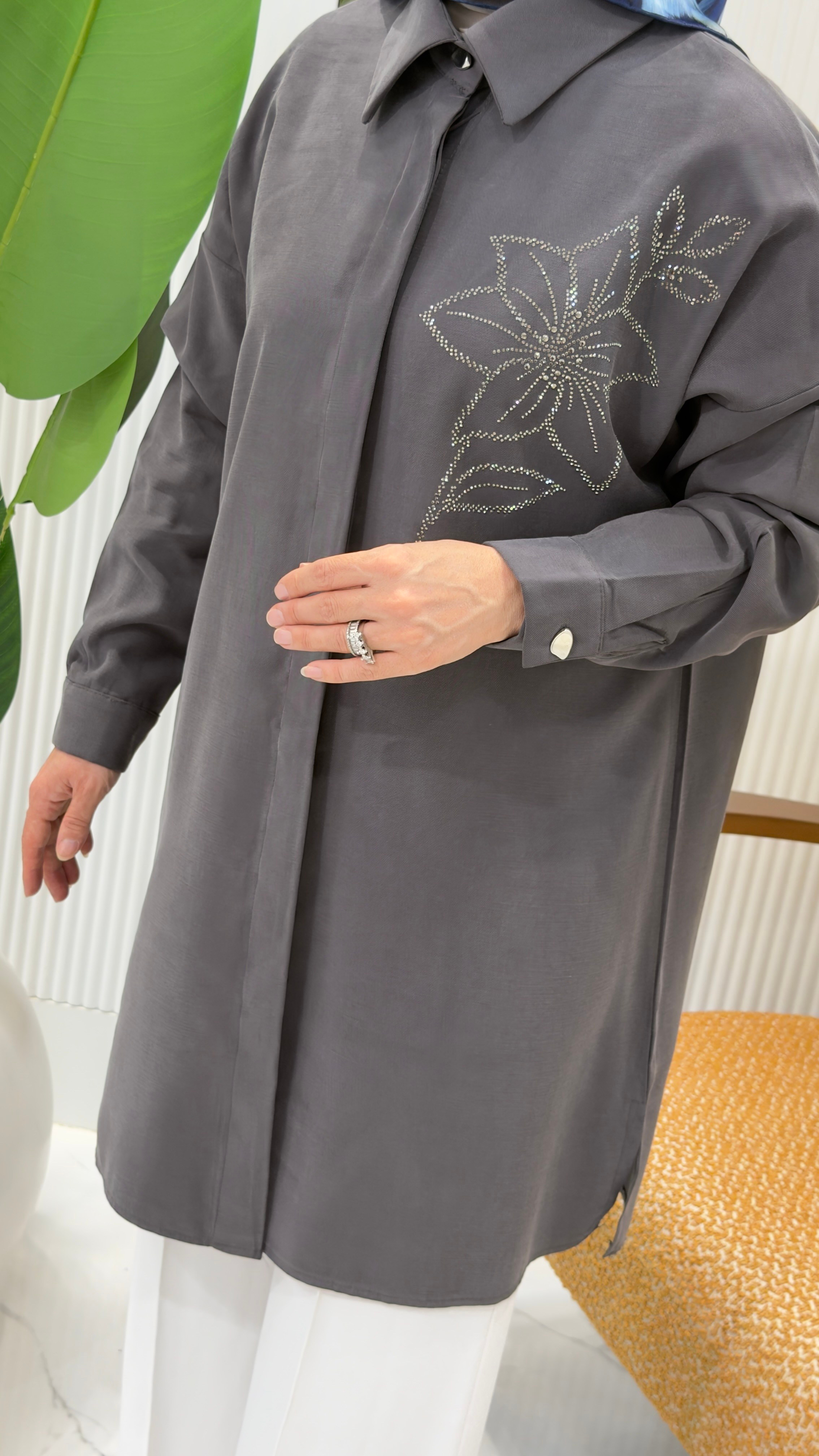 KADO TAŞLI GÖMLEK GRİ- 268200