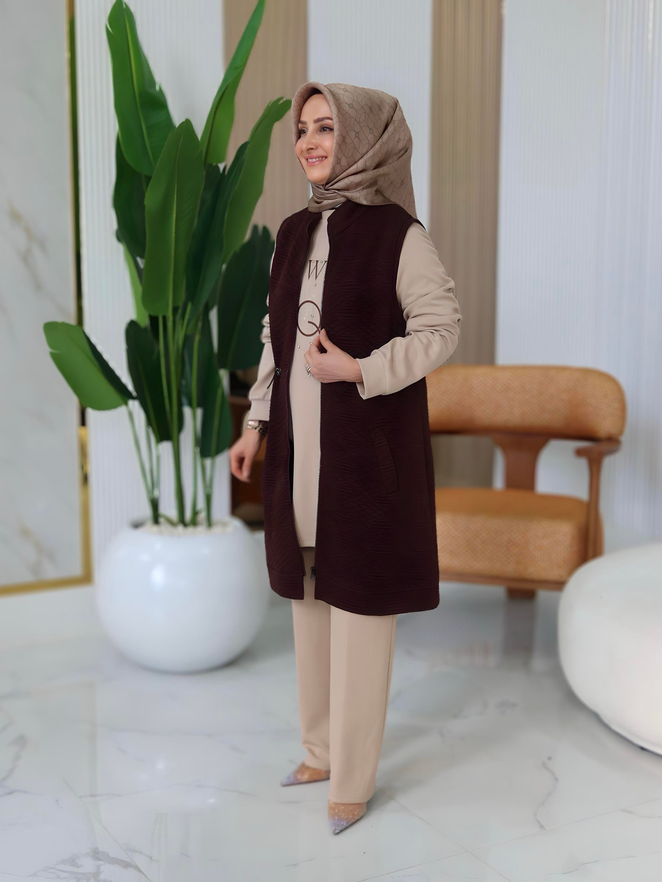 KAPİTONE YELEKLİ ÜÇLÜ TAKIM -2025