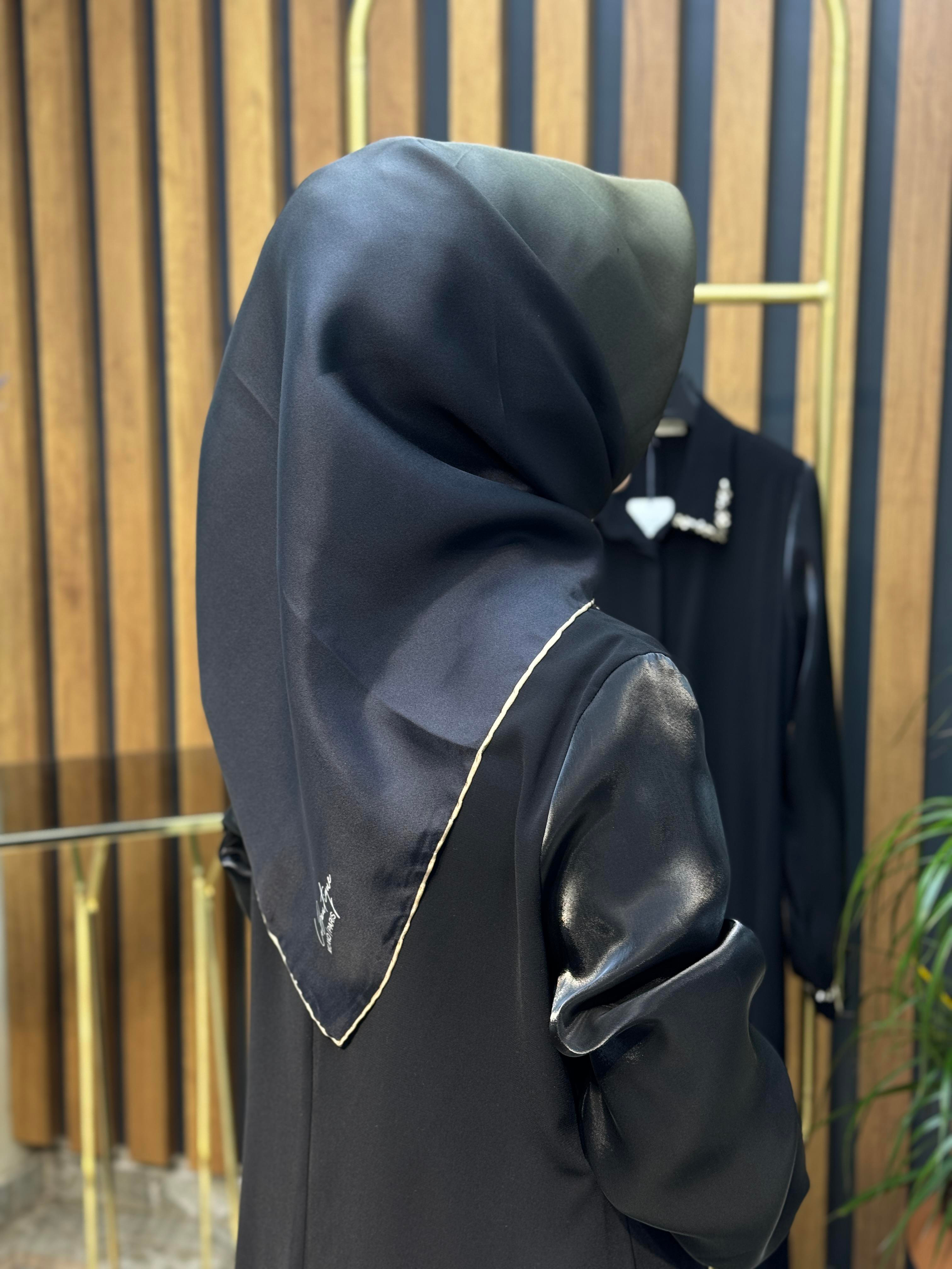 KOLLARI ORGANZE YAKASI VE KOL UCU TAŞLI TUNİK -2702
